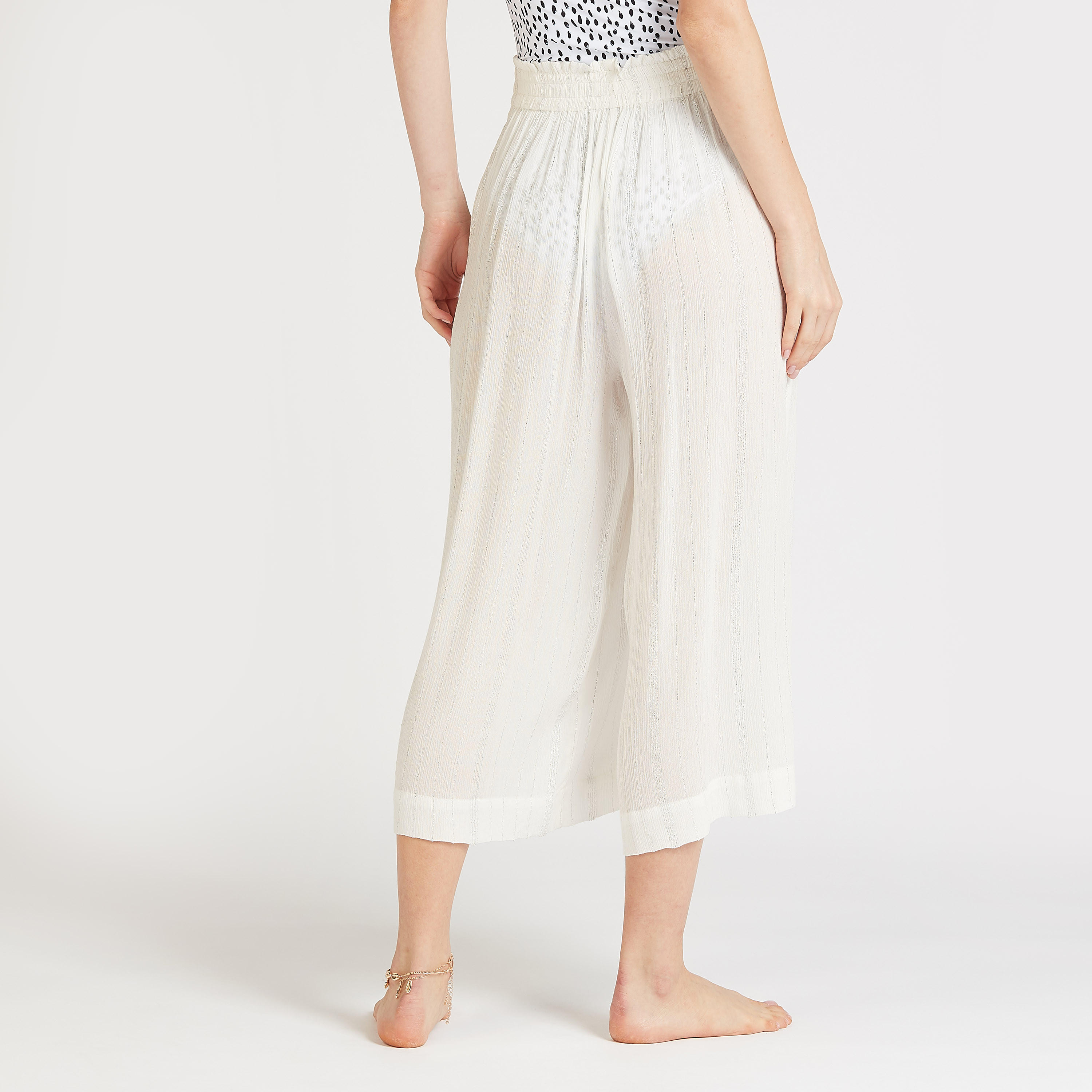 بنطال قصير بارز الملمس بجيوب وخصر مطّاطي-women-clothing-swimandbeach-beachwear-image-4