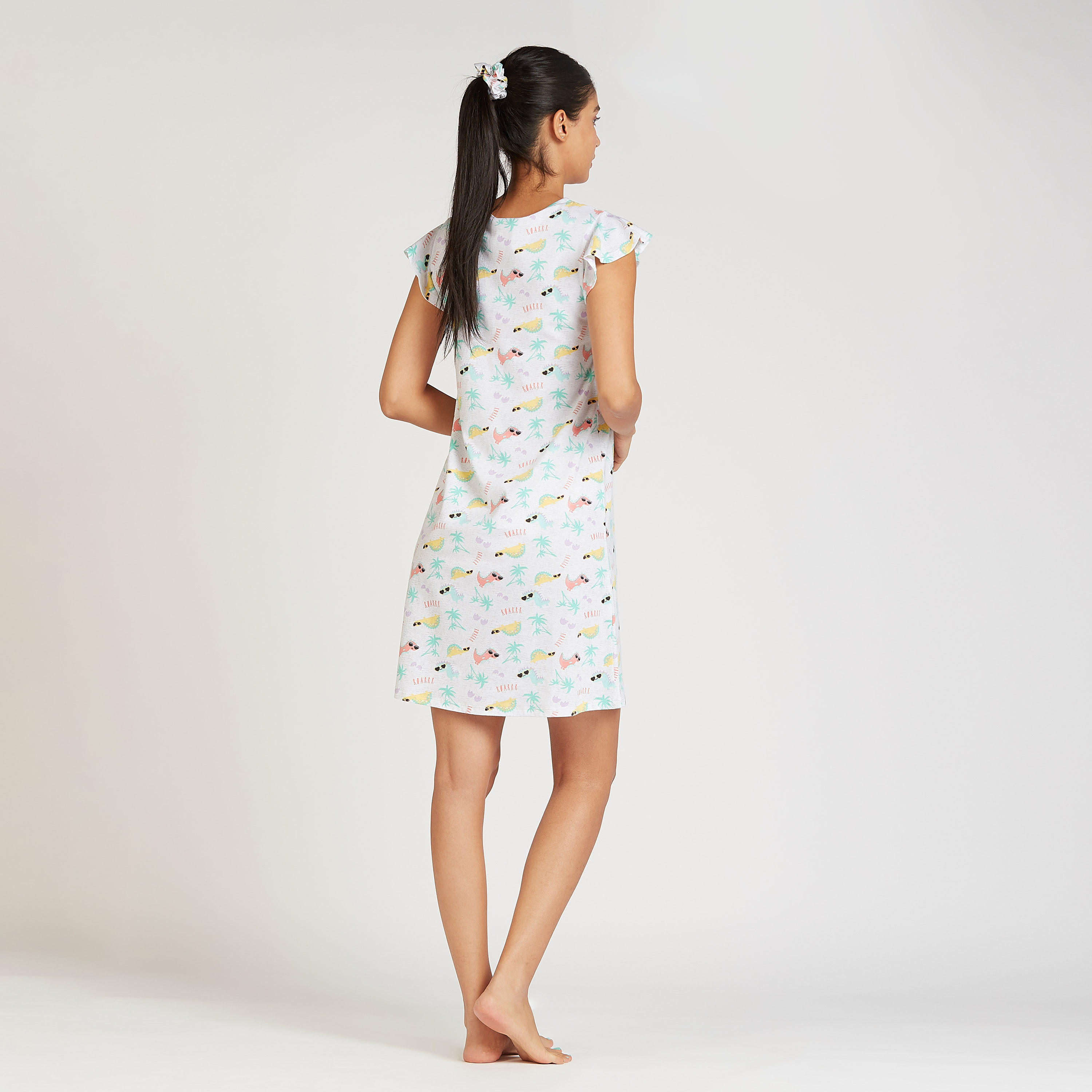 فستان نوم بياقة ضيّقة وأكمام كاب بطبعات- طقم من قطعتين-women-clothing-nightwear-nighties-image-5