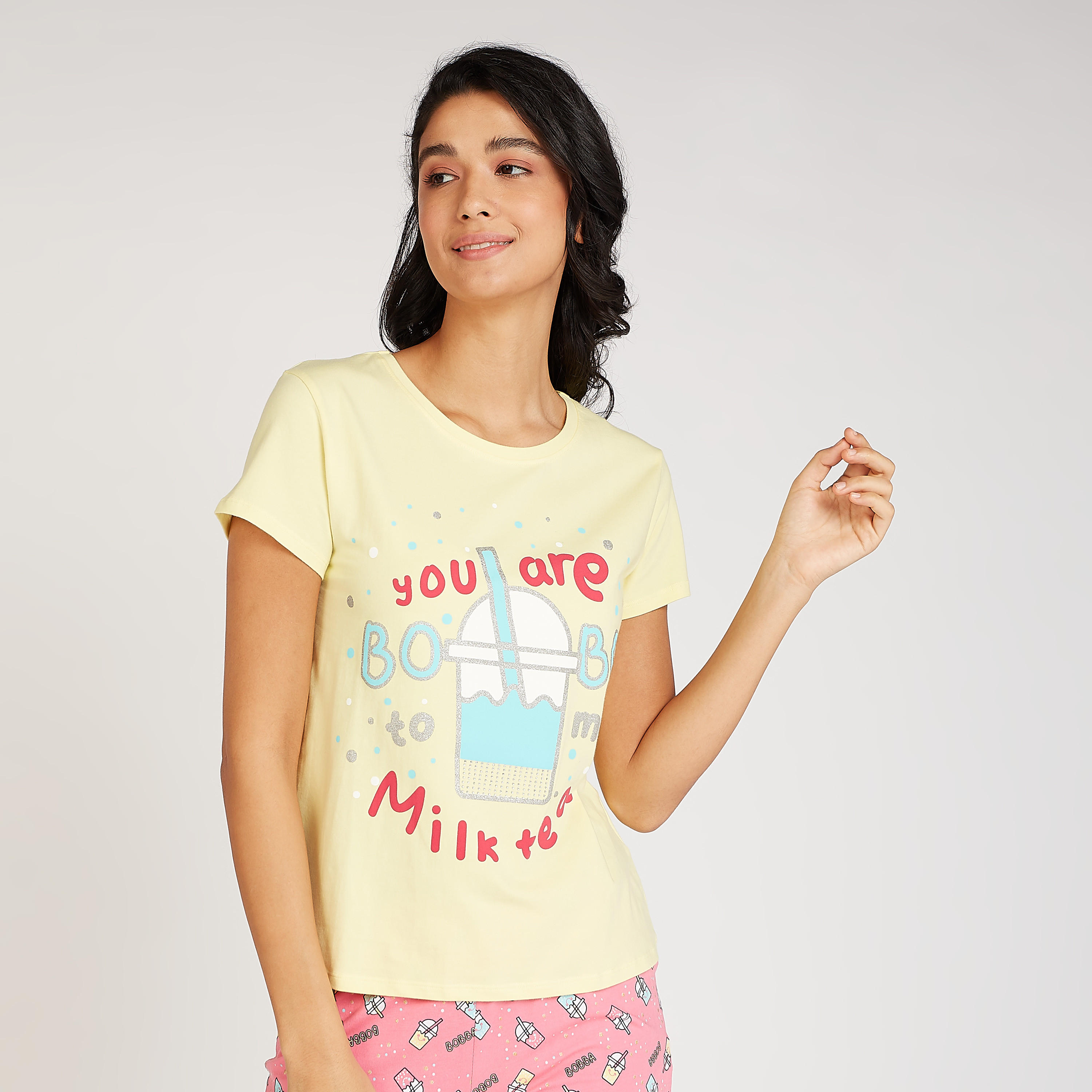 طقم ملابس نوم بطبعات - 3 قطع-women-clothing-nightwear-pyjamas-longsets-image-2
