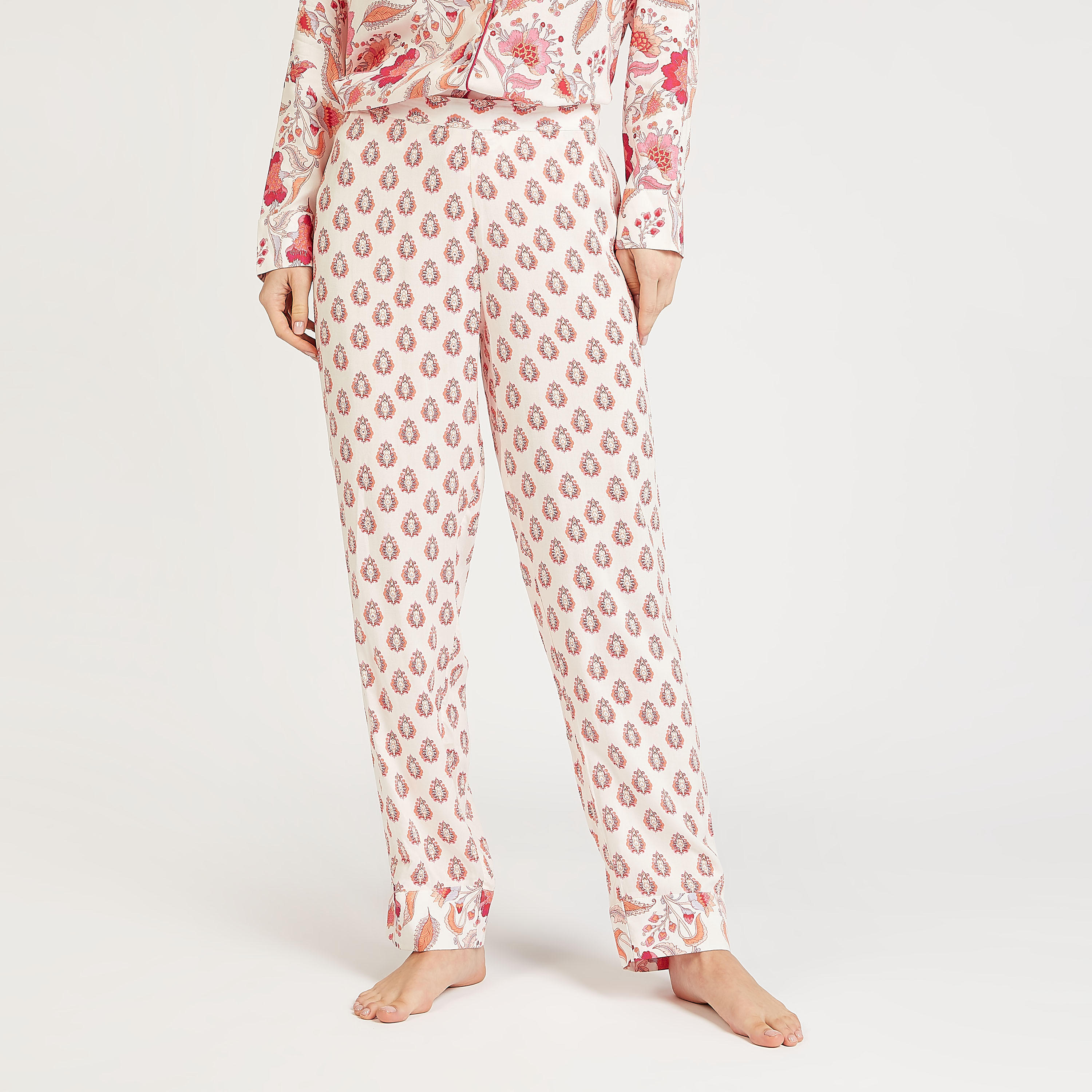 Printed Long Sleeves Sleepshirt with Full Length Pyjama Set-women-clothing-nightwear-pyjamas-longsets-image-6