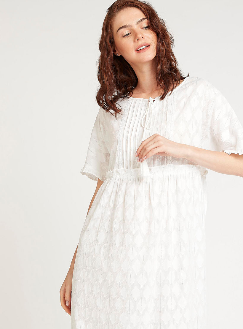 قميص نوم بياقة مستديرة وأربطة وحافة دانتيل وطبعات-women-clothing-nightwear-nighties-image-6