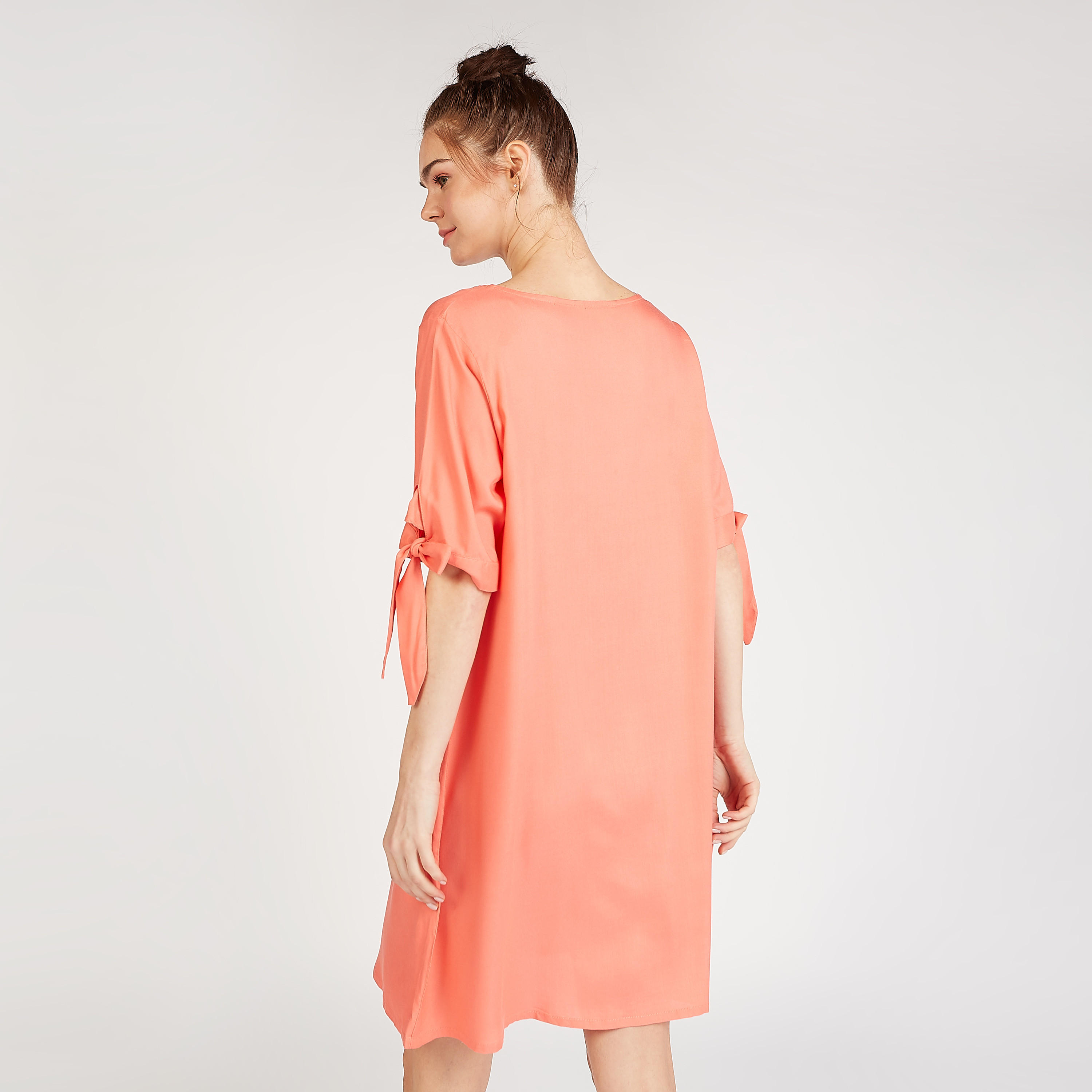 فستان نوم بياقة مستديرة وأكمام قصيرة و ألوان متعددة- طقم من قطعتين-women-clothing-nightwear-pyjamas-longsets-image-5