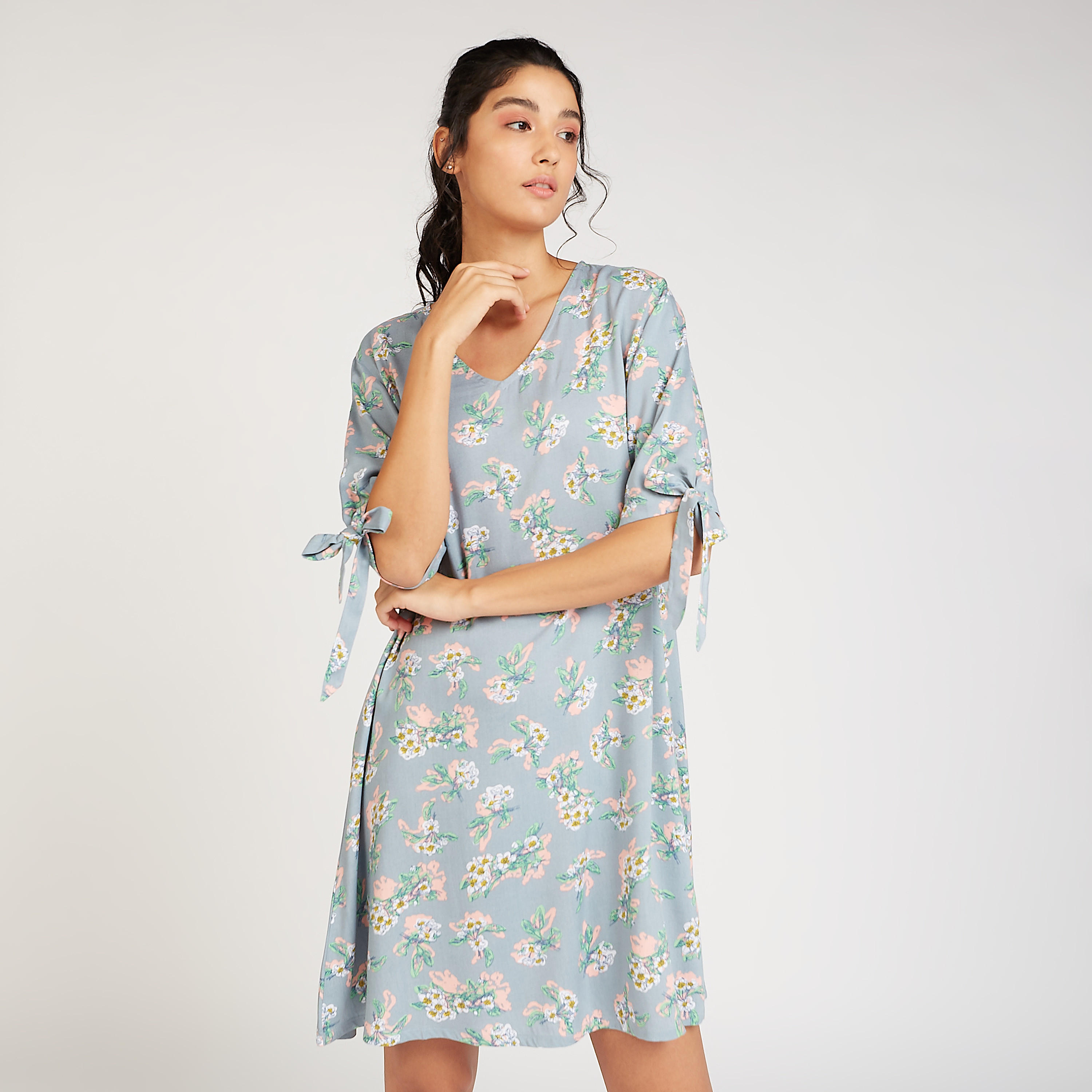 طقم مستدام فساتين نوم بطبعات وأكمام قصيرة - قطعتين-women-clothing-nightwear-nighties-image-3