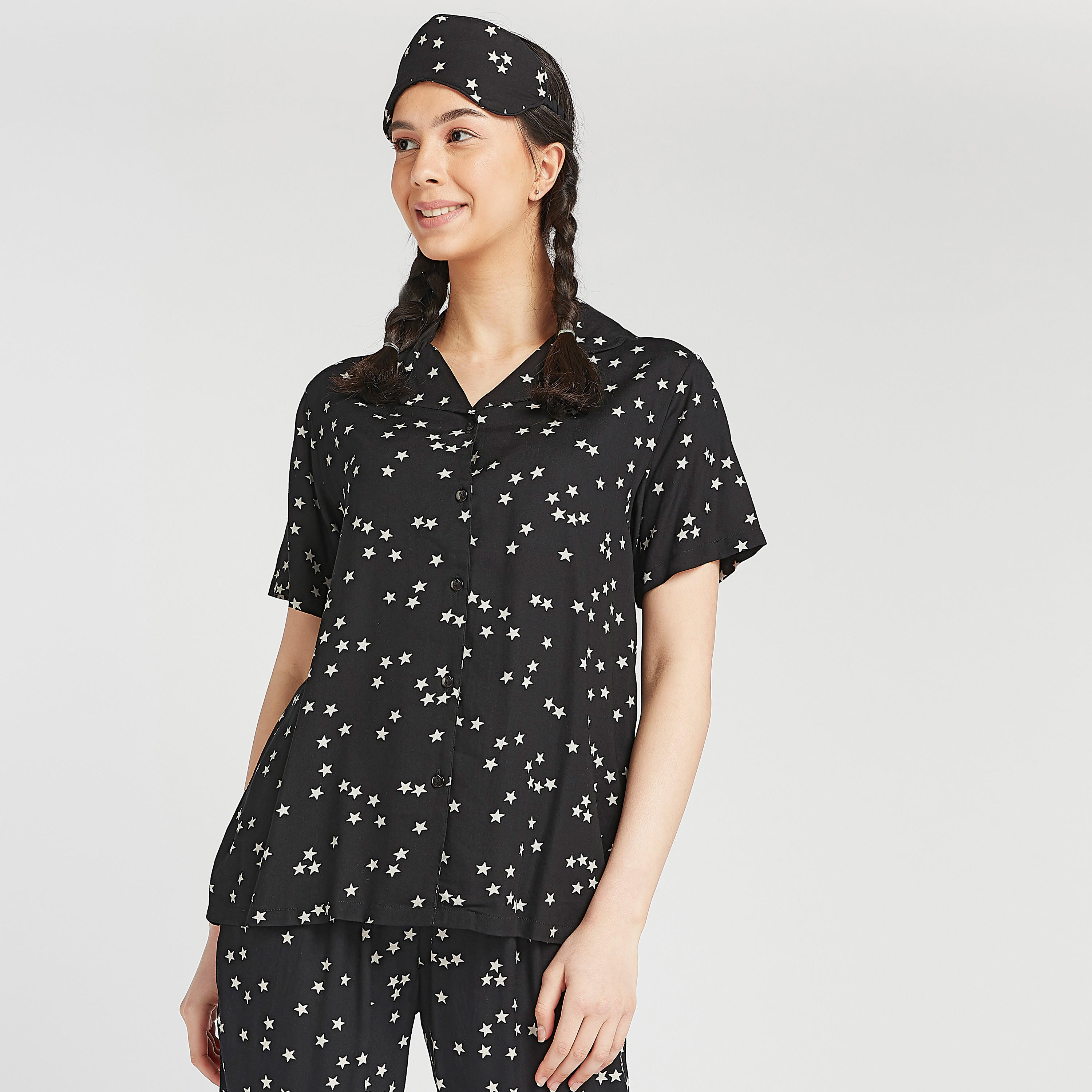 طقم ملابس نوم 3 قطع بطبعات-women-clothing-nightwear-pyjamas-longsets-image-2