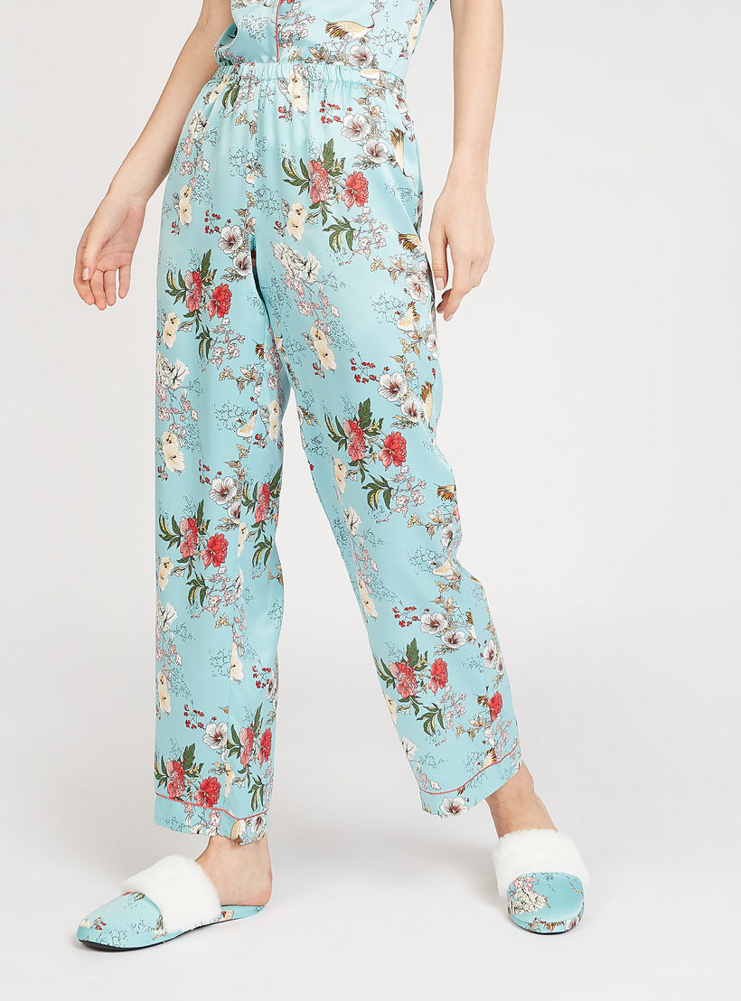 طقم بنطلون بيجاما طويل وقميص نوم بأكمام قصيرة وطبعات أزهار-women-clothing-nightwear-pyjamas-longsets-image-4