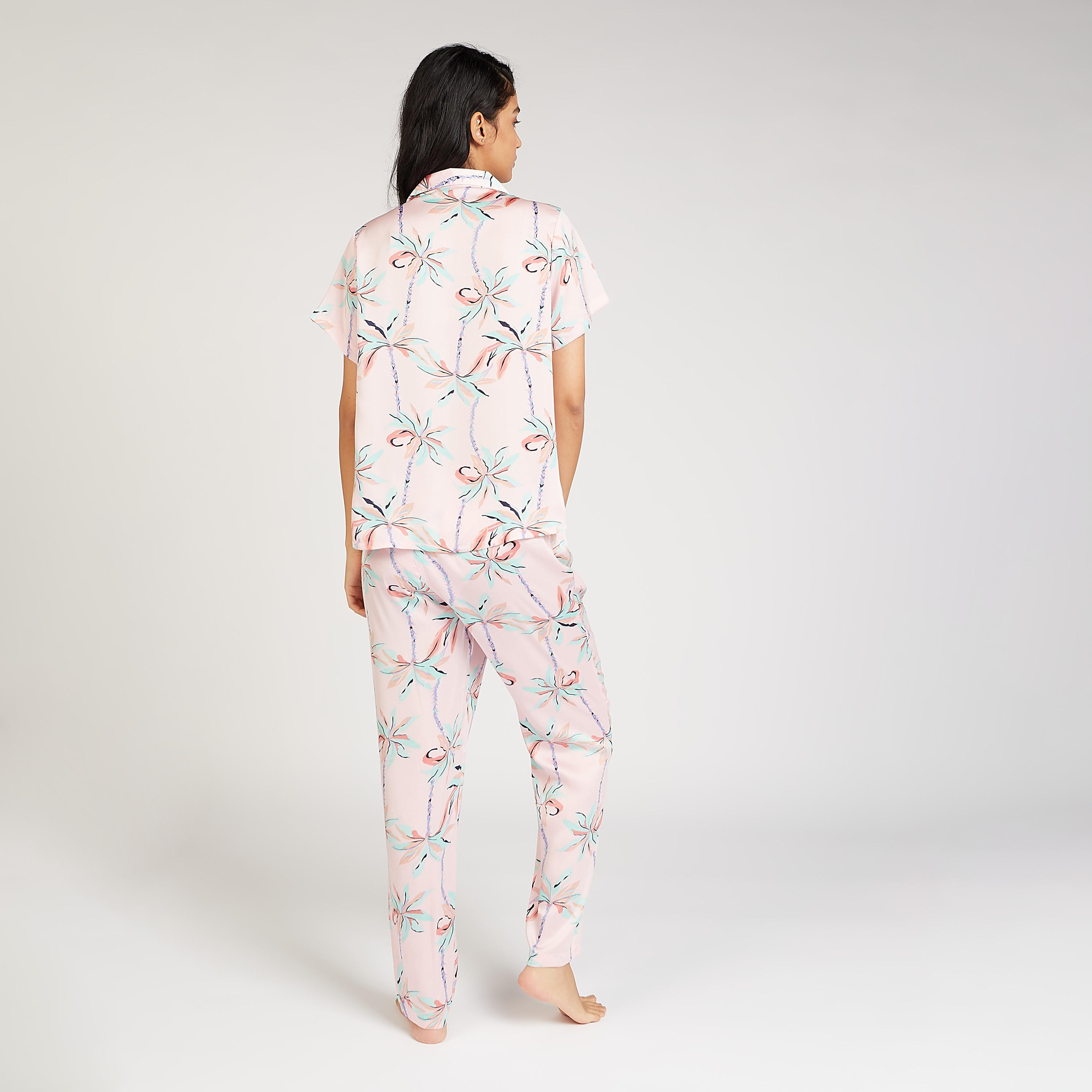 طقم ملابس نوم 3 قطع بطبعات-women-clothing-nightwear-pyjamas-longsets-image-3