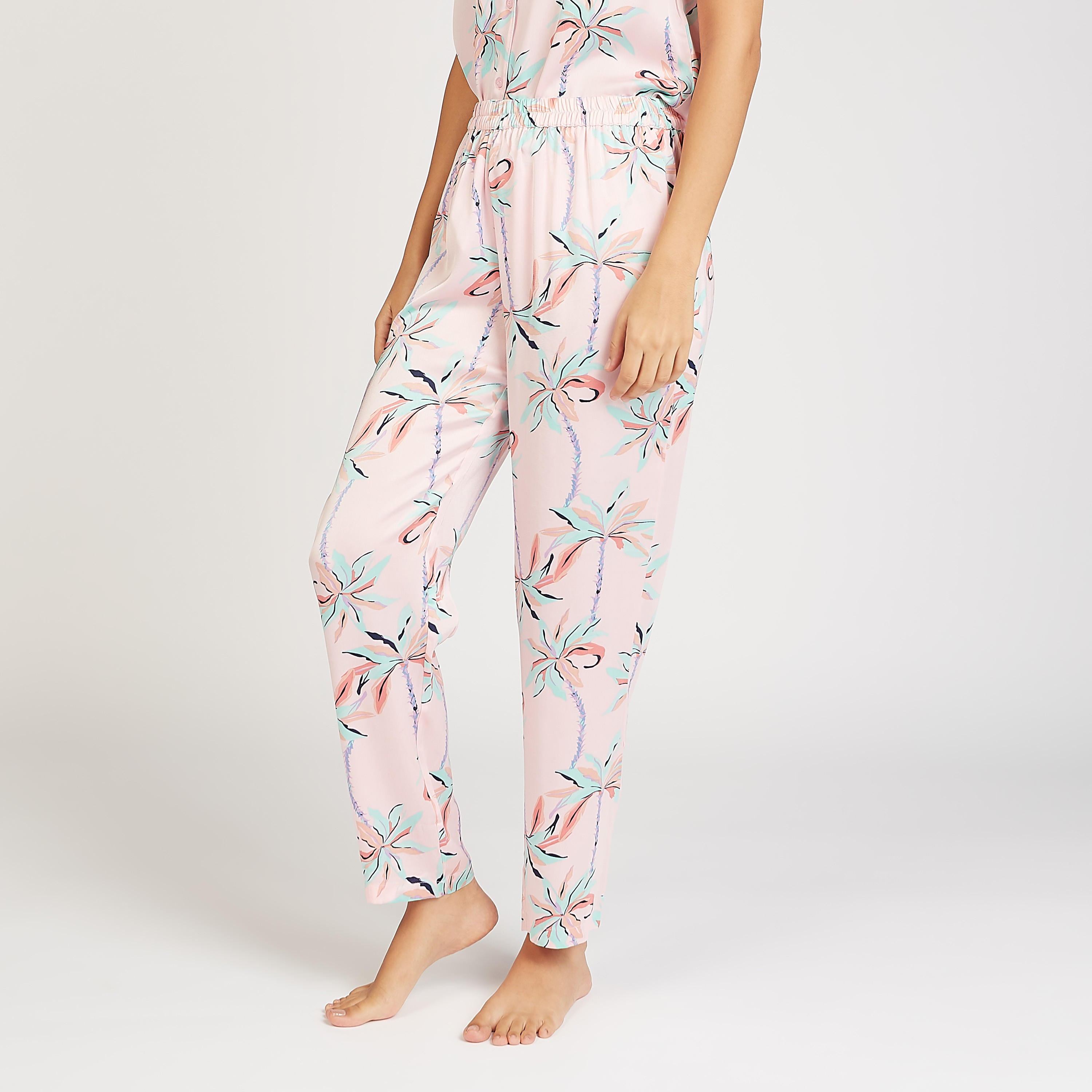 طقم ملابس نوم 3 قطع بطبعات-women-clothing-nightwear-pyjamas-longsets-image-5