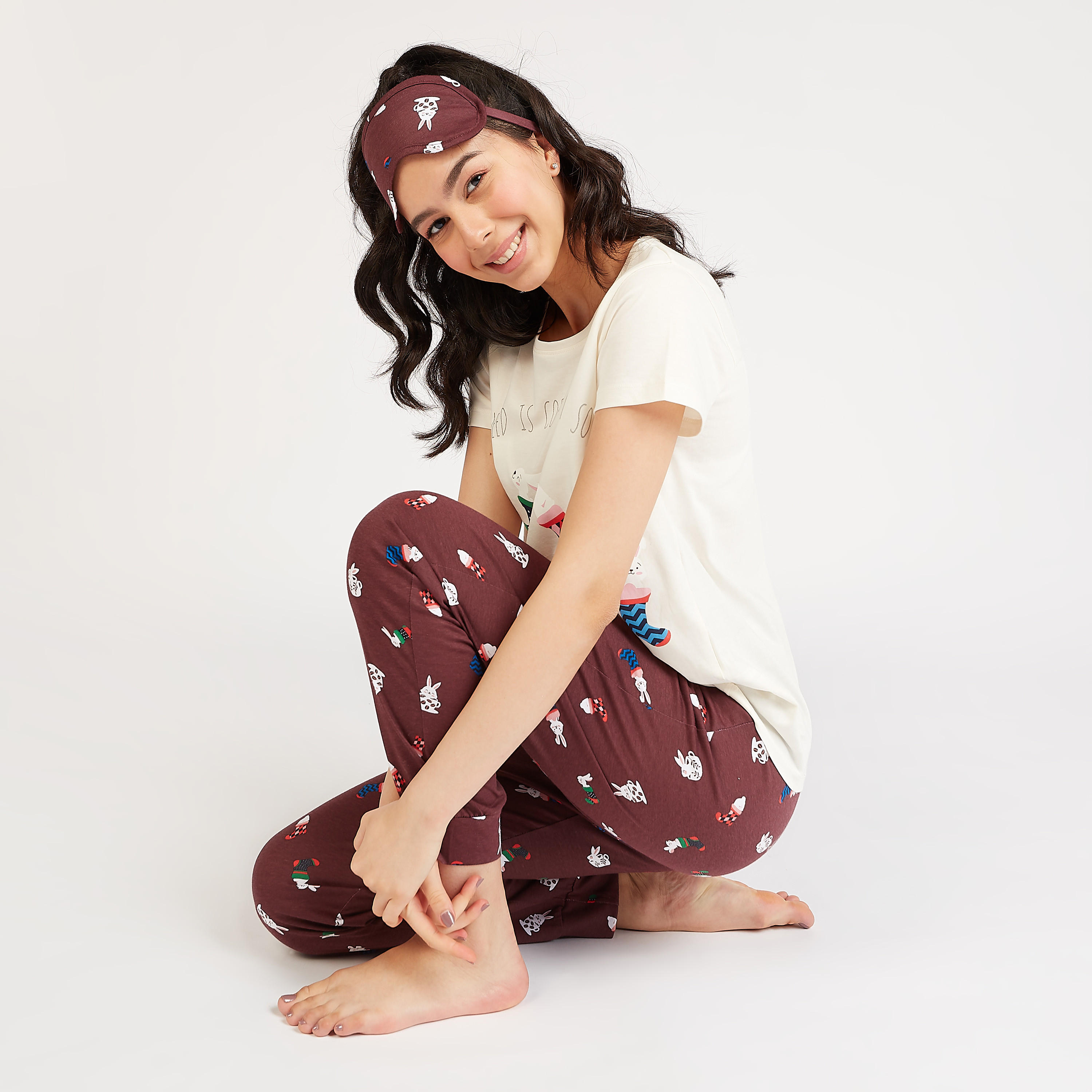 Printed 3-Piece Pyjama Set-women-clothing-nightwear-pyjamas-longsets-image-2