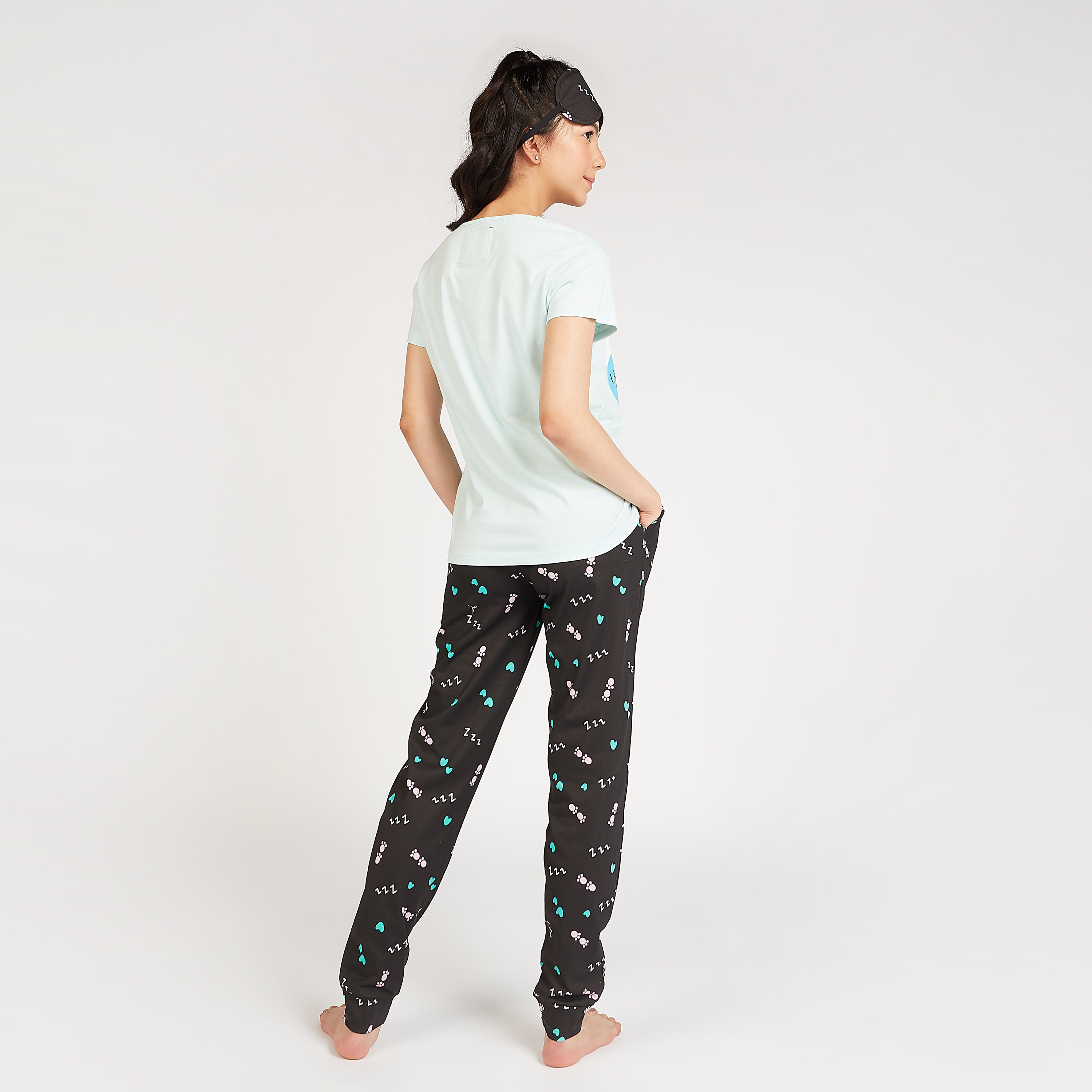 Printed 3-Piece Pyjama Set-women-clothing-nightwear-pyjamas-longsets-image-3