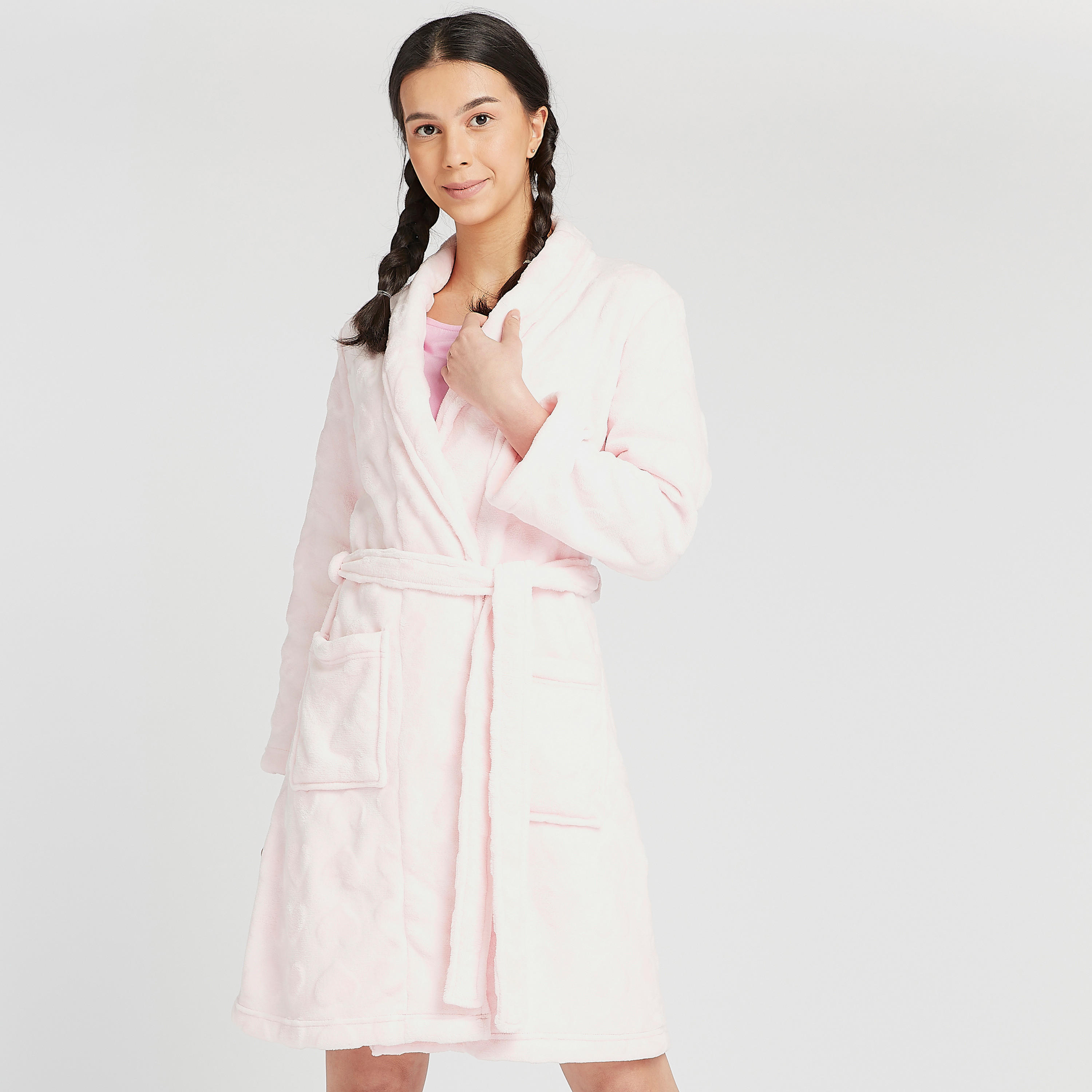 روب سادة بأكمام طويلة ورباط-women-clothing-nightwear-robes-image-1