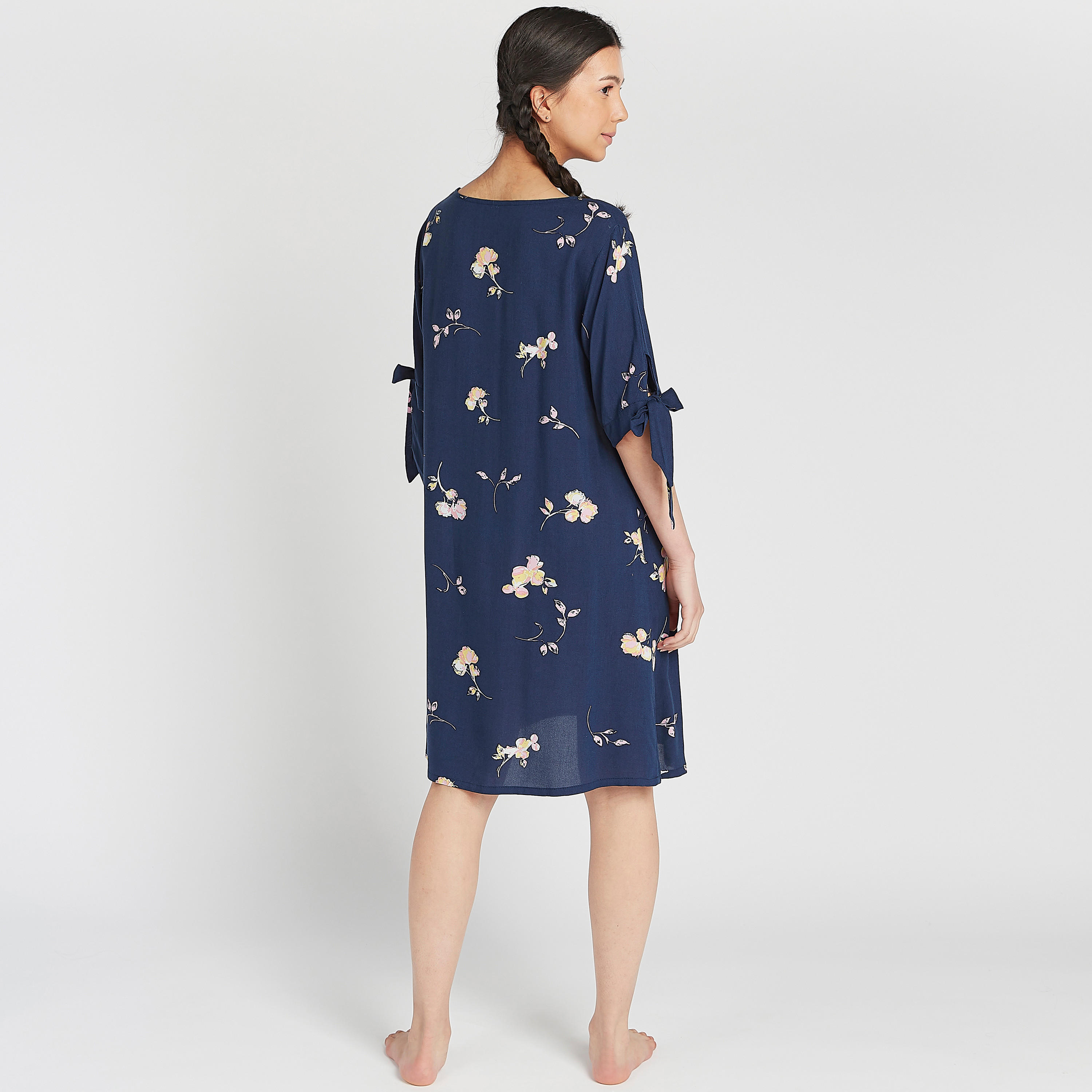 طقم فساتين نوم متنوّعة بياقة مستديرة وأكمام بتفاصيل عقدة - قطعتين-women-clothing-nightwear-nighties-image-4