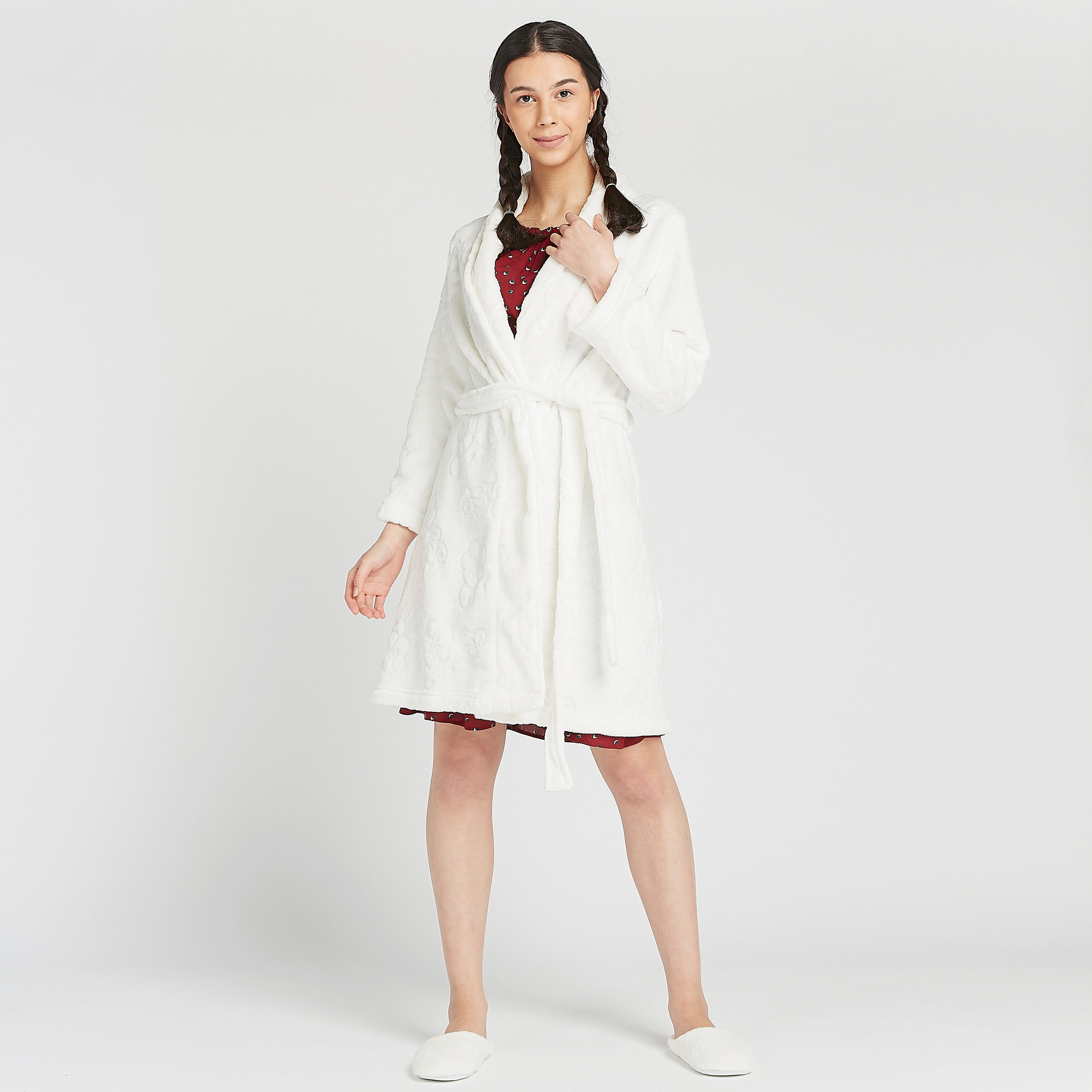 روب بارز الملمس مخملي بأكمام طويلة وخصر بحزام-women-clothing-nightwear-robes-image-2