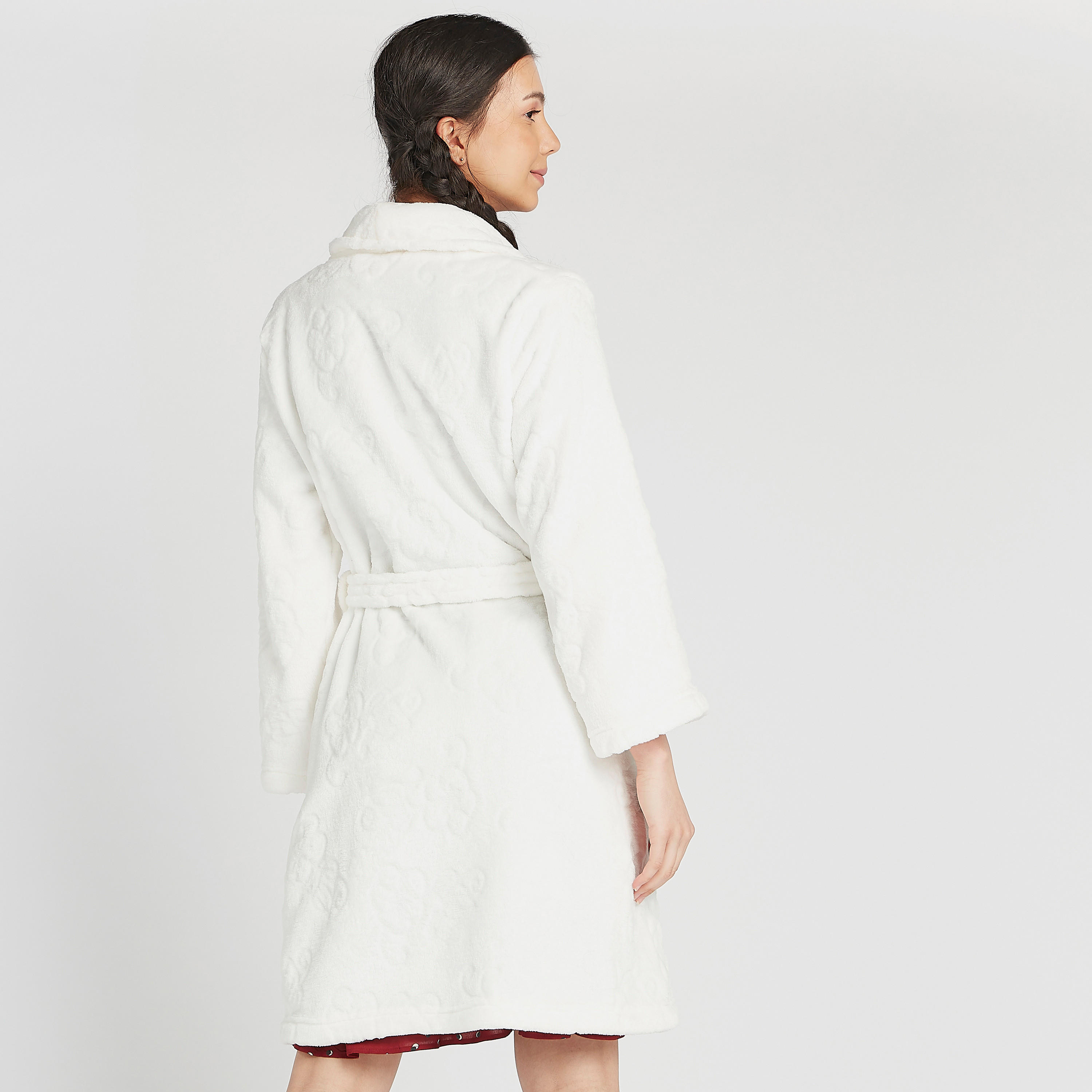 روب بارز الملمس مخملي بأكمام طويلة وخصر بحزام-women-clothing-nightwear-robes-image-4