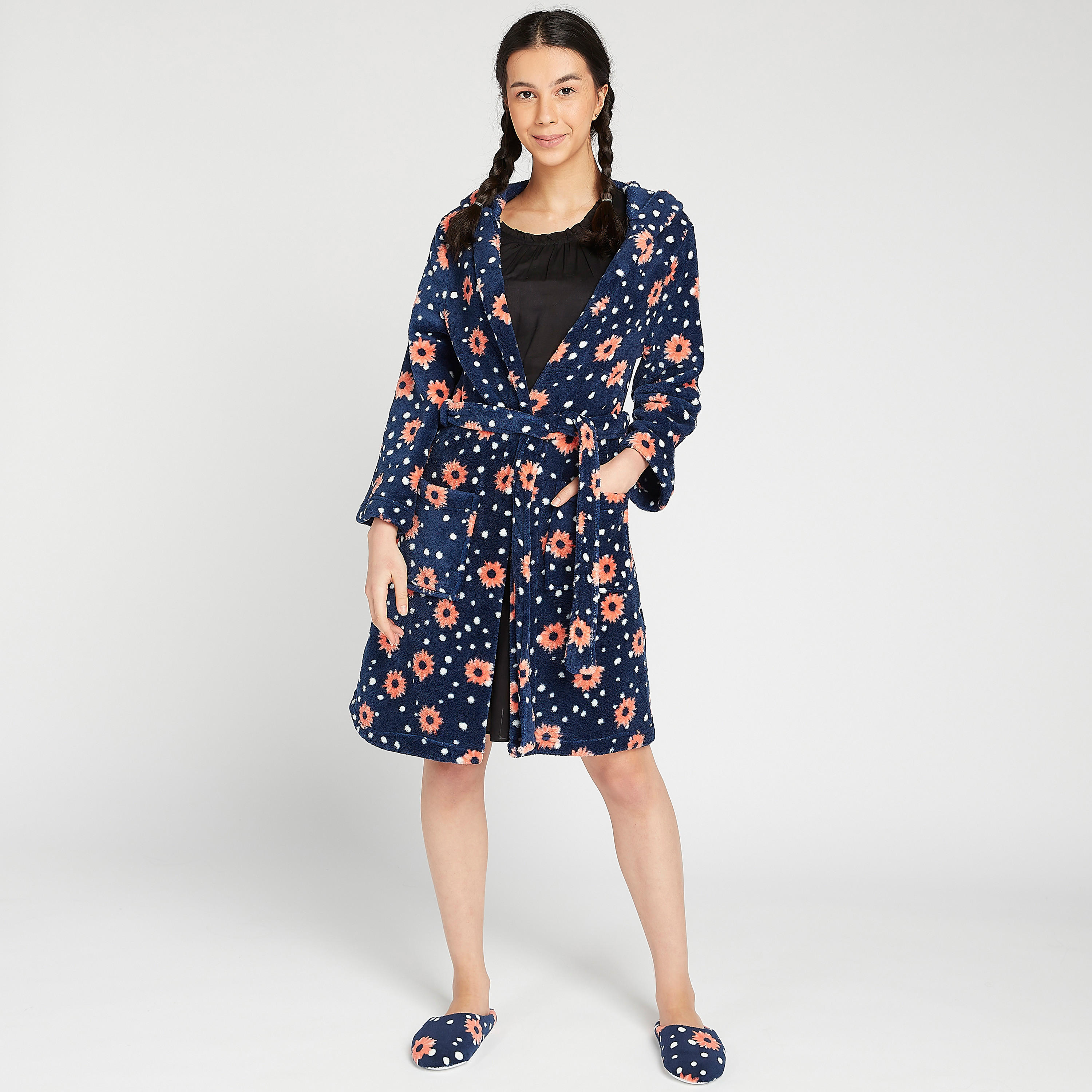روب بأكمام طويلة ورباط وطبعات أزهار-women-clothing-nightwear-robes-image-1