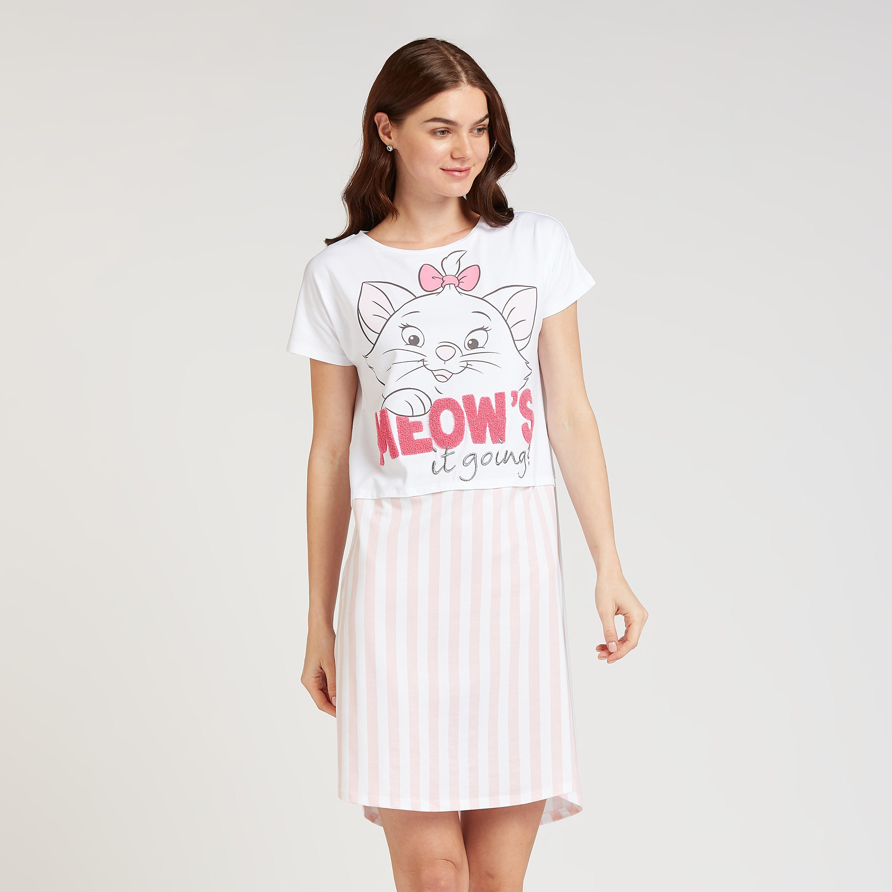 فستان نوم بياقة مستديرة وأكمام قصيرة وطبعات ماري-women-clothing-nightwear-nighties-image-1