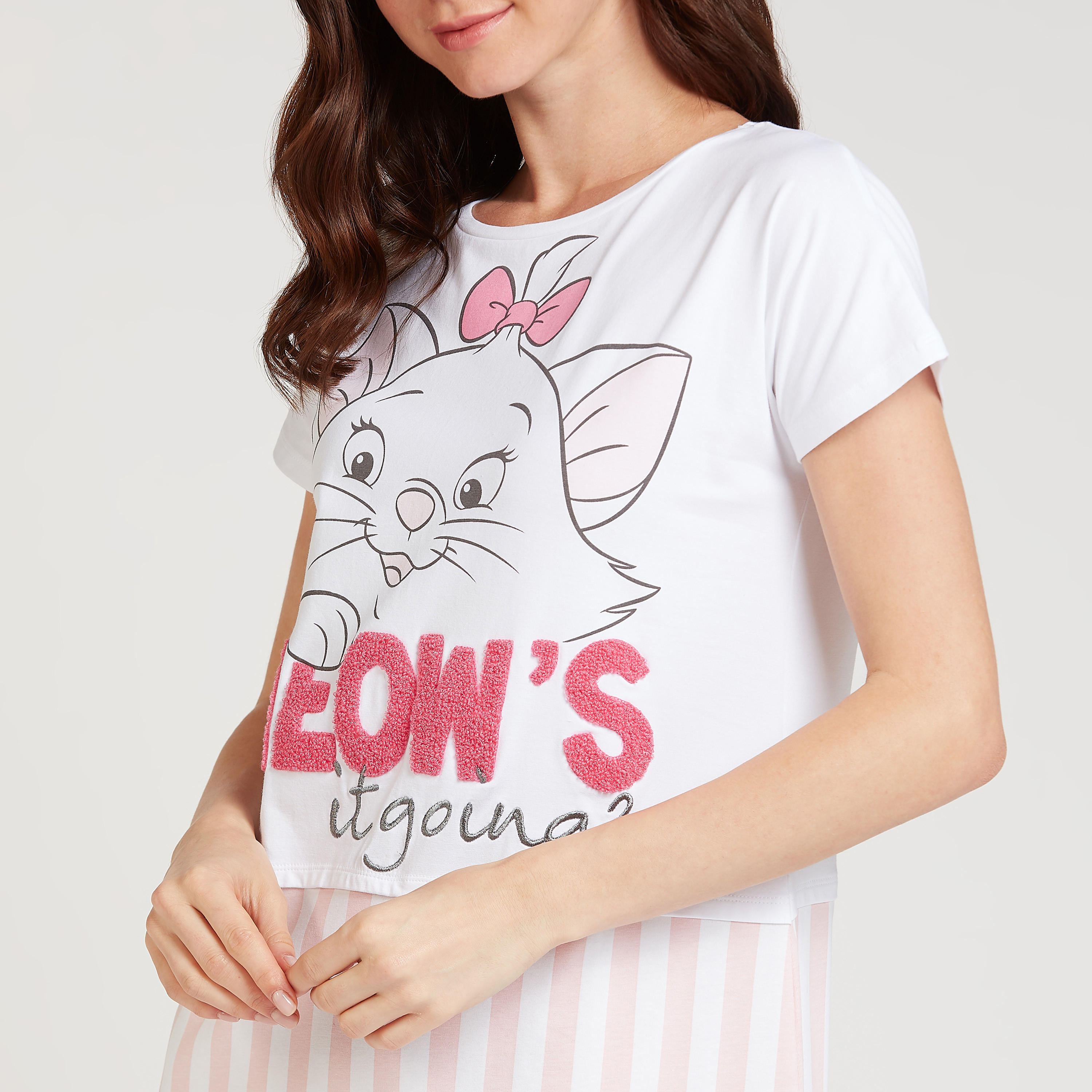 فستان نوم بياقة مستديرة وأكمام قصيرة وطبعات ماري-women-clothing-nightwear-nighties-image-3