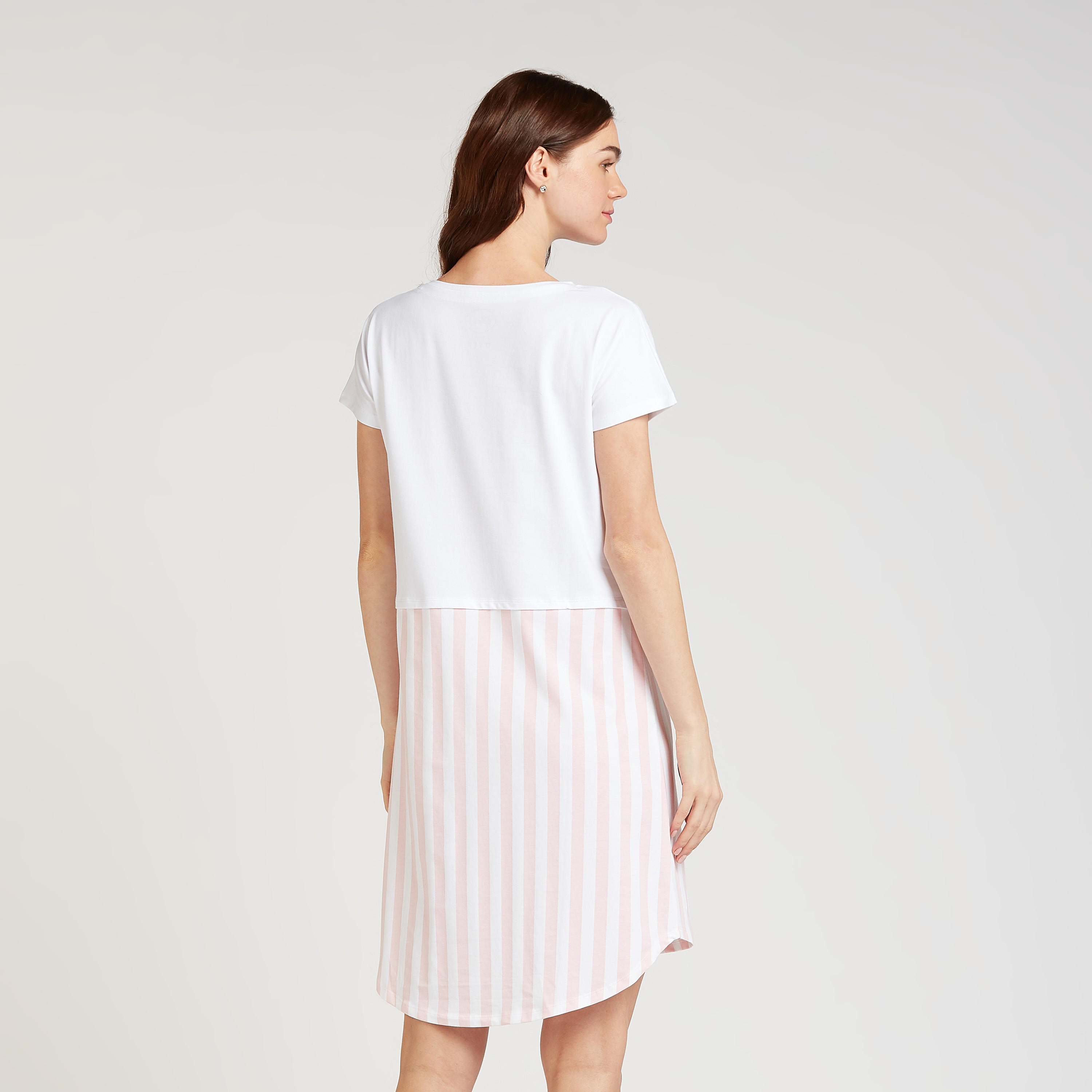 فستان نوم بياقة مستديرة وأكمام قصيرة وطبعات ماري-women-clothing-nightwear-nighties-image-4