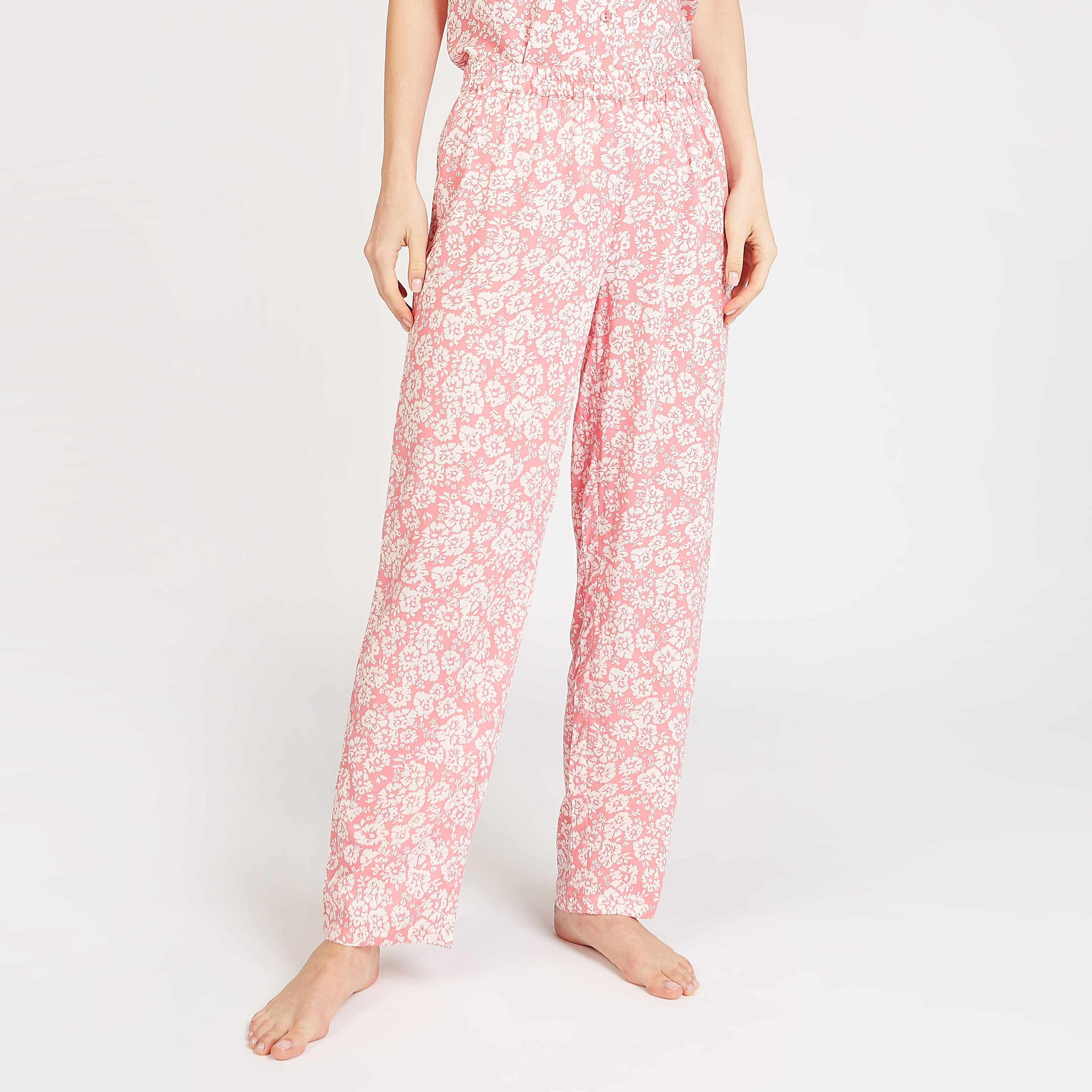 طقم بيجاما بطبعات أزهار- 3 قطع-women-clothing-nightwear-pyjamas-longsets-image-6