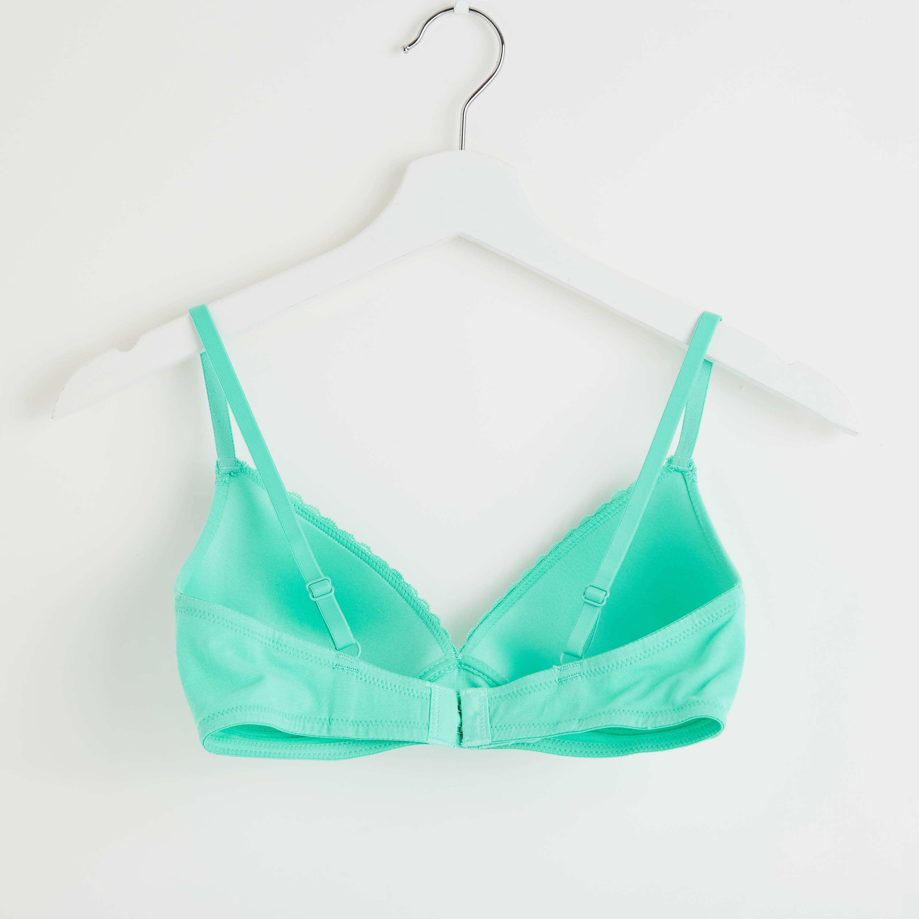 صدريّة تيشيرت مبطّنة متنوّعة بتفاصيل فيونكة - طقم من قطعتين-women-clothing-lingerie-bras-image-5