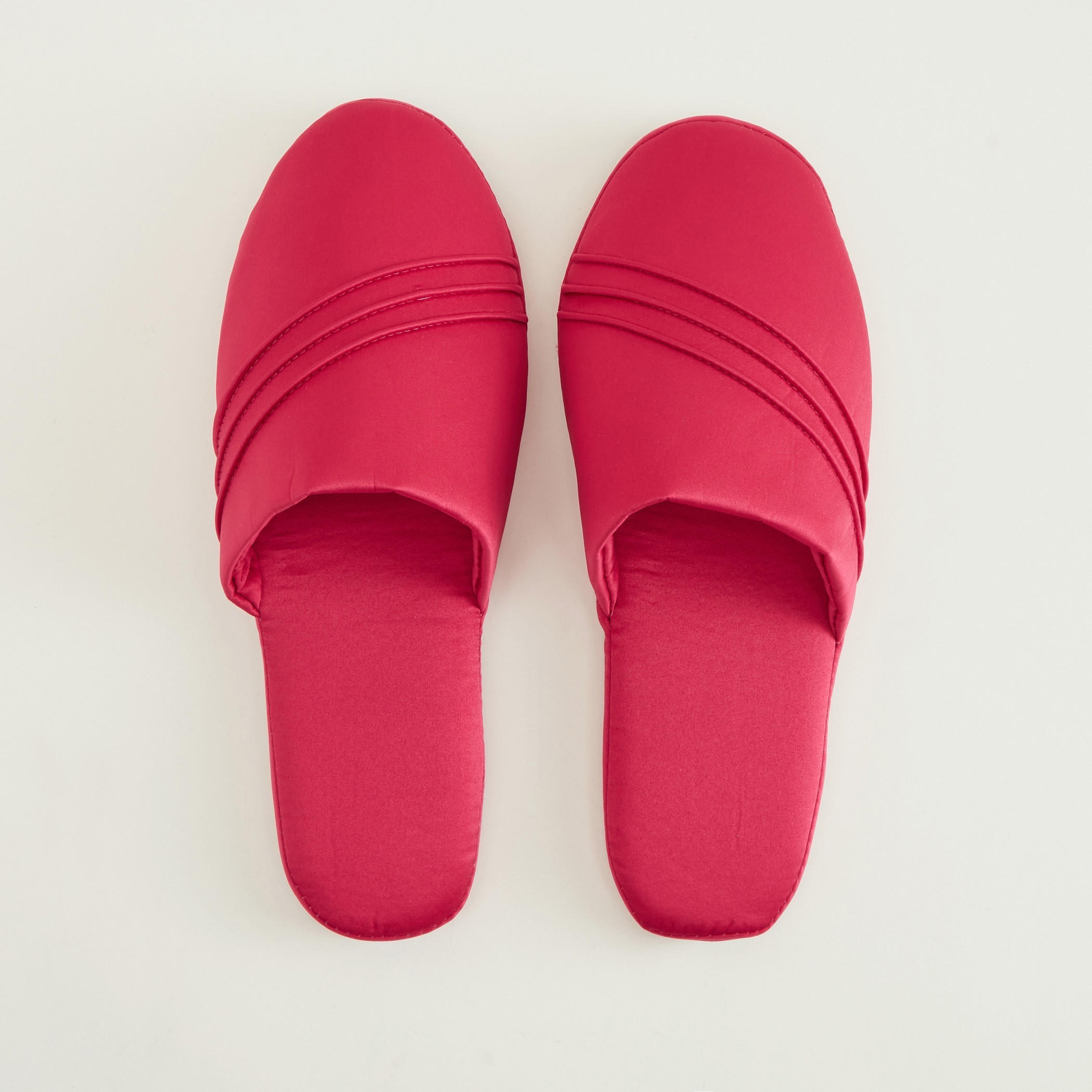Solid Slip-On Closed Toe Bedroom Mules-women-clothing-nightwear-bedroomslippers-image-4