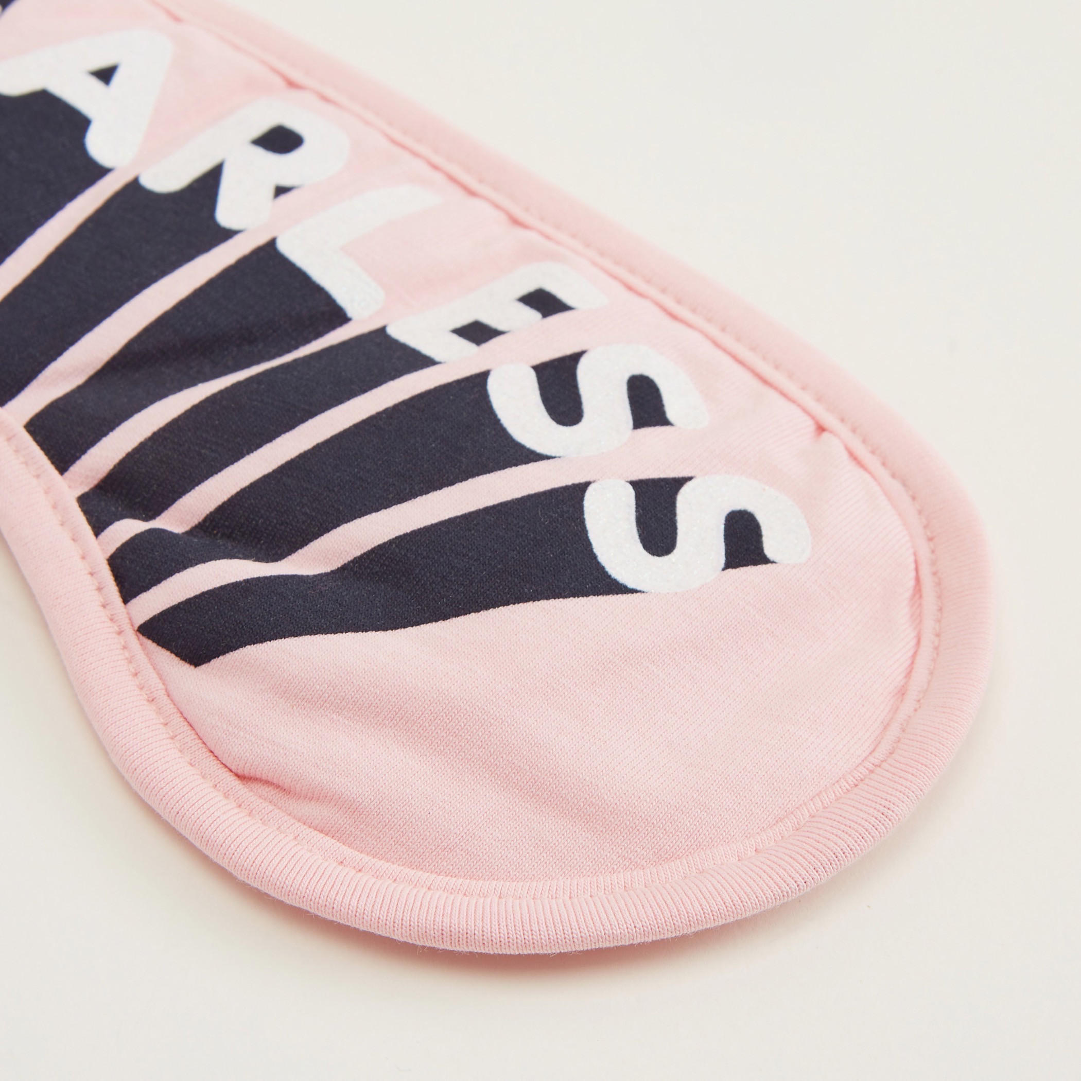 قناع عيون بطبعات شعار وحزام مطّاطي-women-clothingaccessories-novelties-image-2