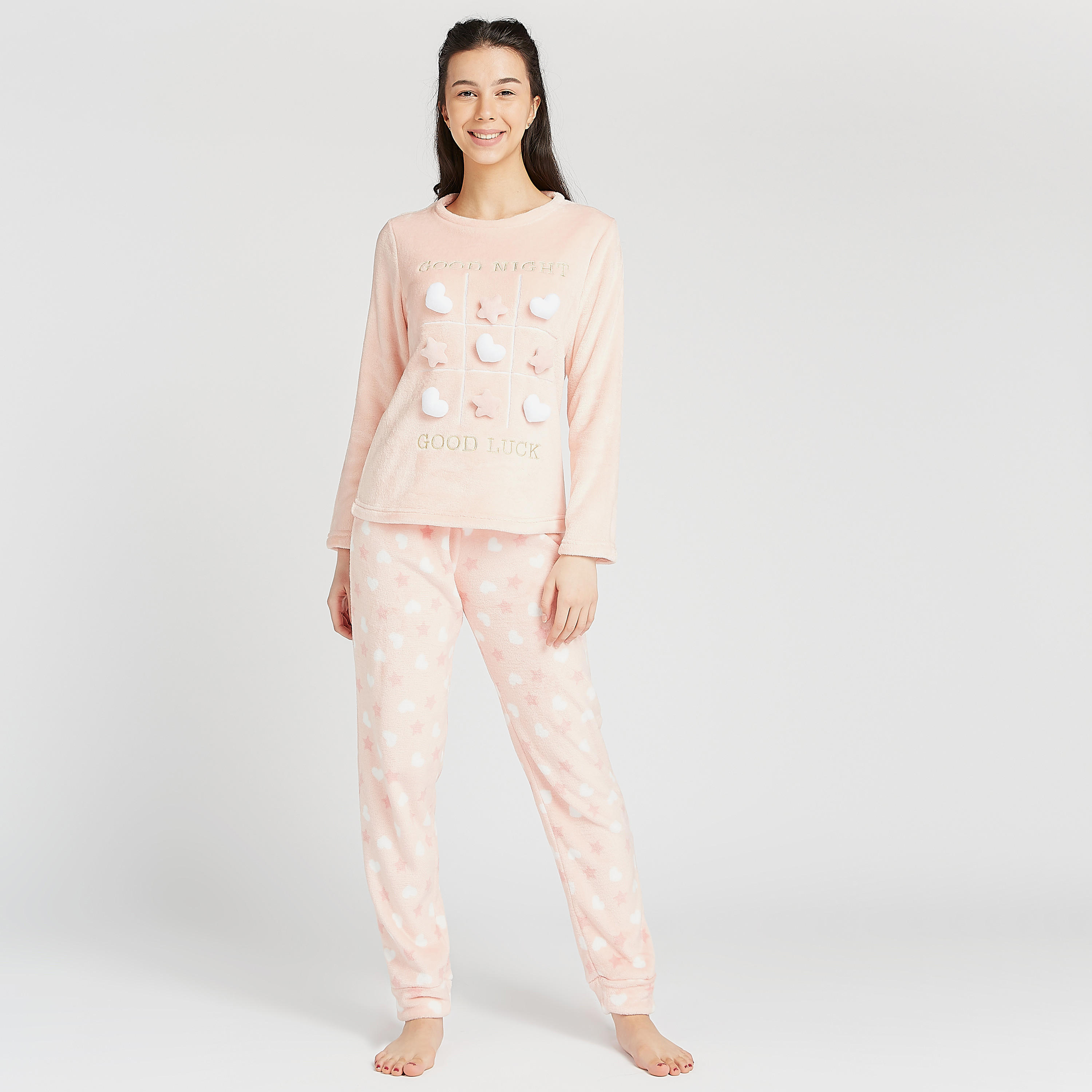 طقم مستدام بنطلون بيجاما طويل وتيشيرت بياقة مستديرة و طبعات-women-clothing-nightwear-pyjamas-longsets-image-1