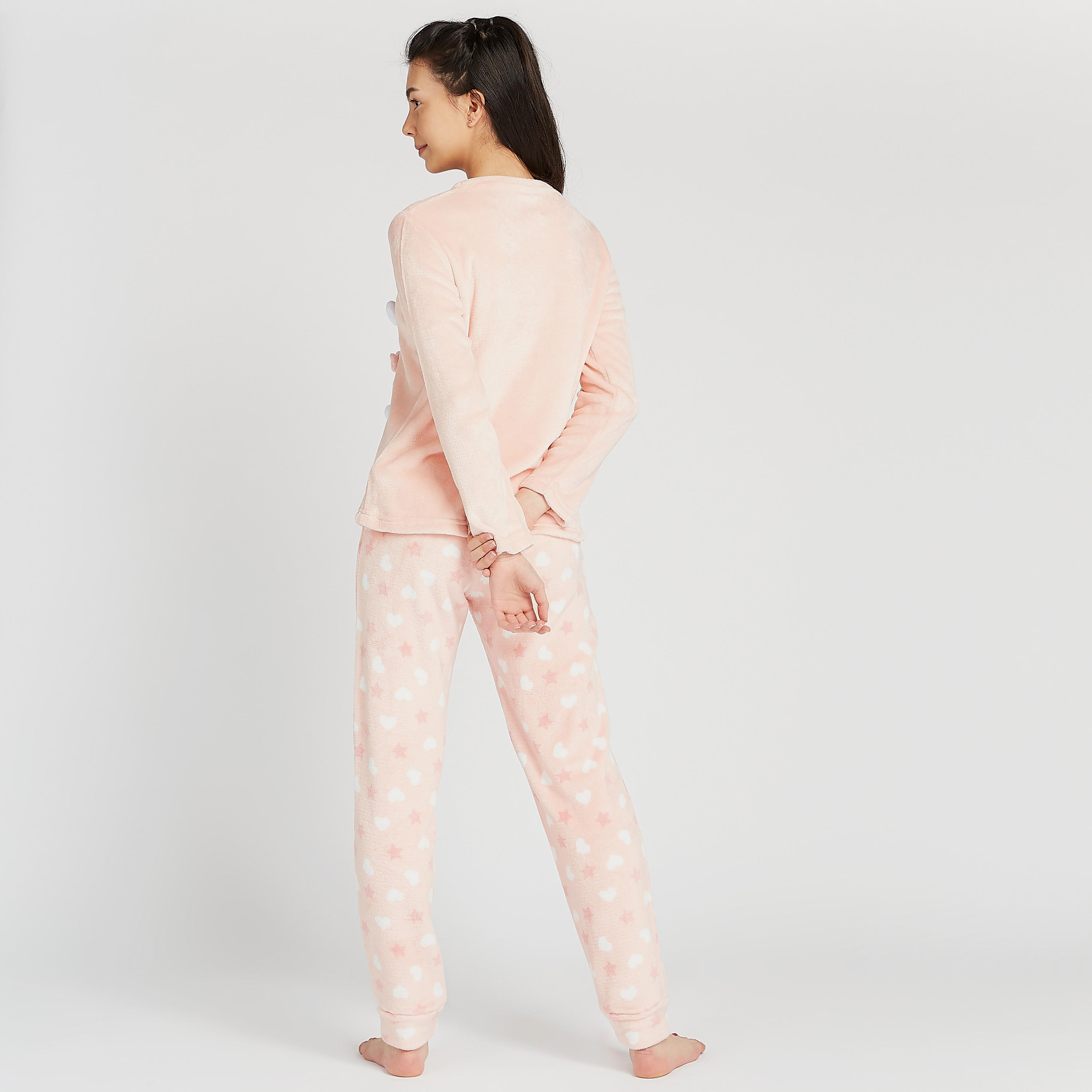 طقم مستدام بنطلون بيجاما طويل وتيشيرت بياقة مستديرة و طبعات-women-clothing-nightwear-pyjamas-longsets-image-5