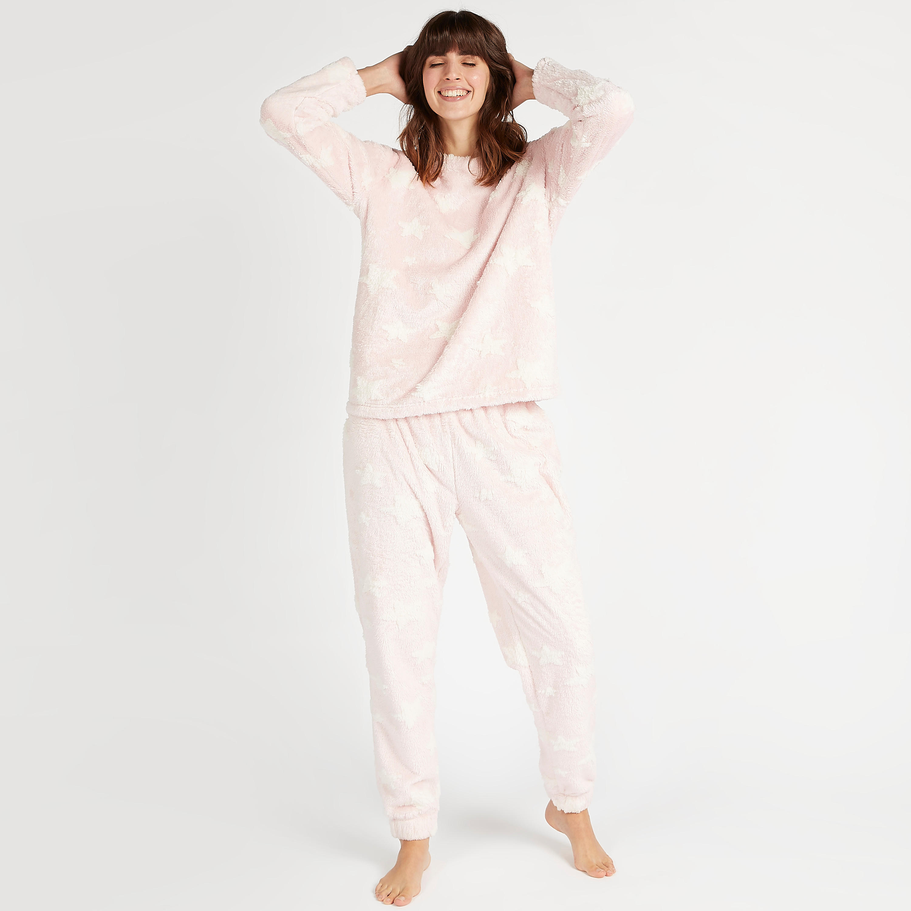 طقم بيجاما مستدام وبلوزة مخمليّة بارزة الملمس بأكمام طويلة-women-clothing-nightwear-pyjamas-longsets-image-1
