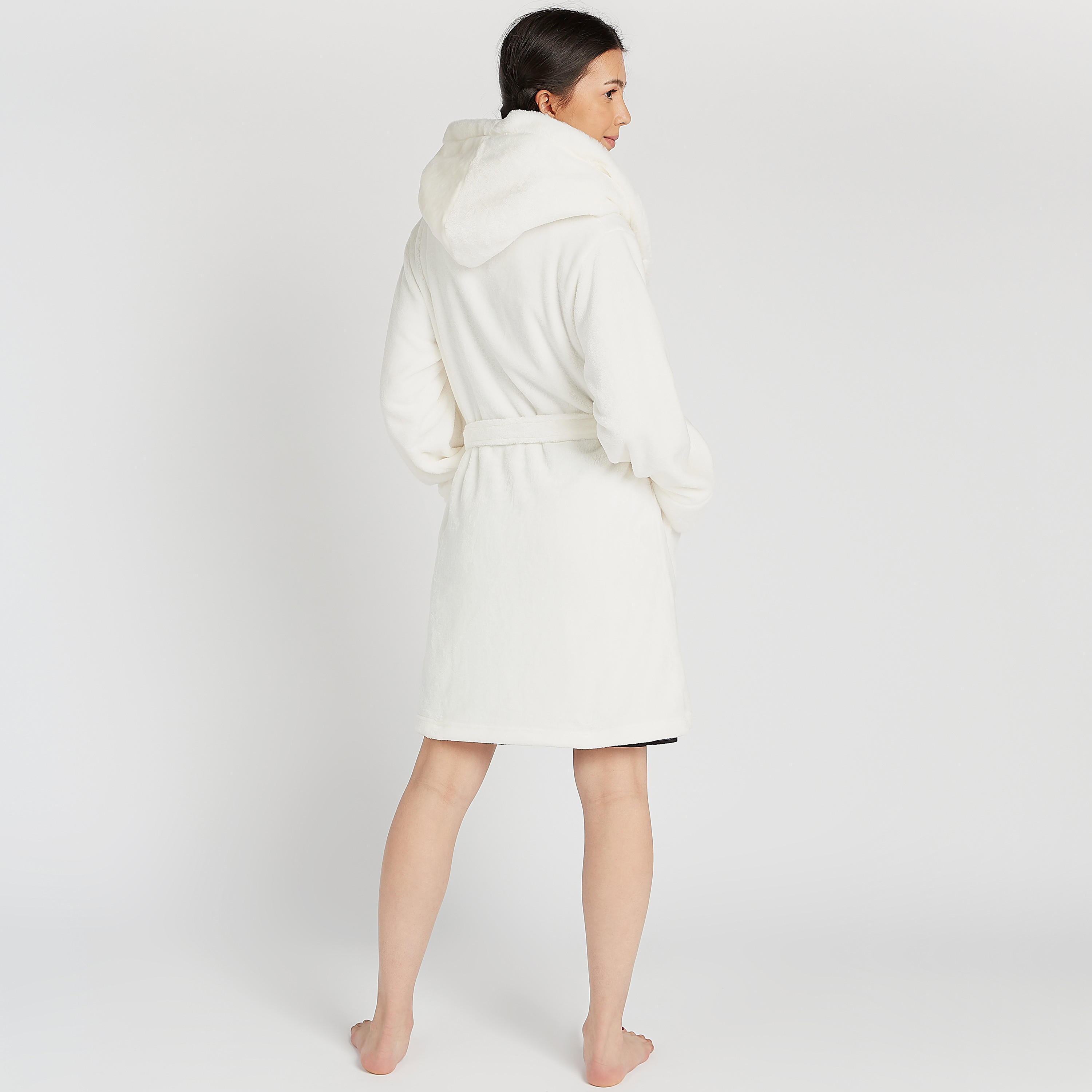 Sustainable Plush Robe with Hooded Neck and Pockets-women-clothing-nightwear-robes-image-4