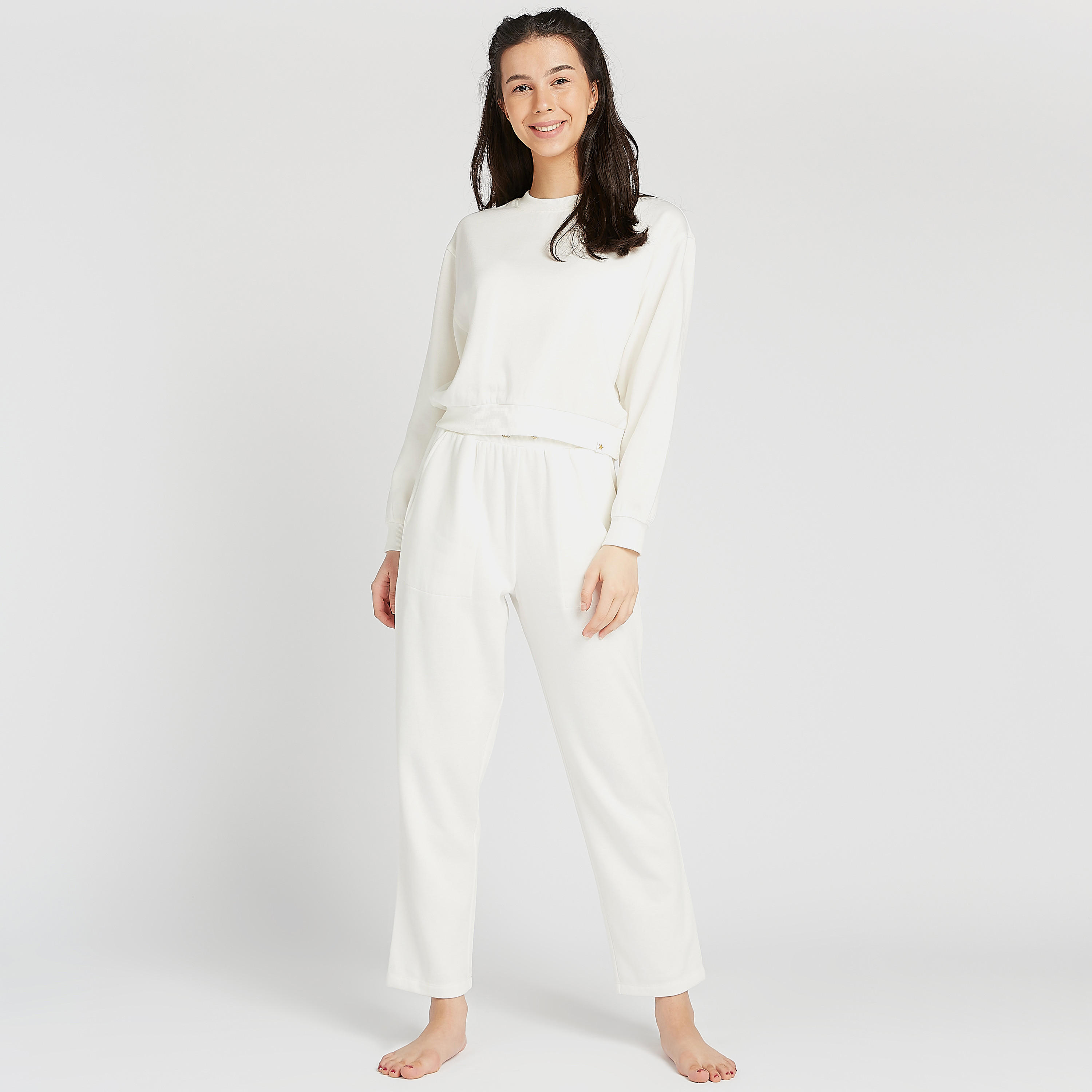 Solid Long Sleeves T-shirt and Pyjama Set-women-clothing-nightwear-pyjamas-longsets-image-1