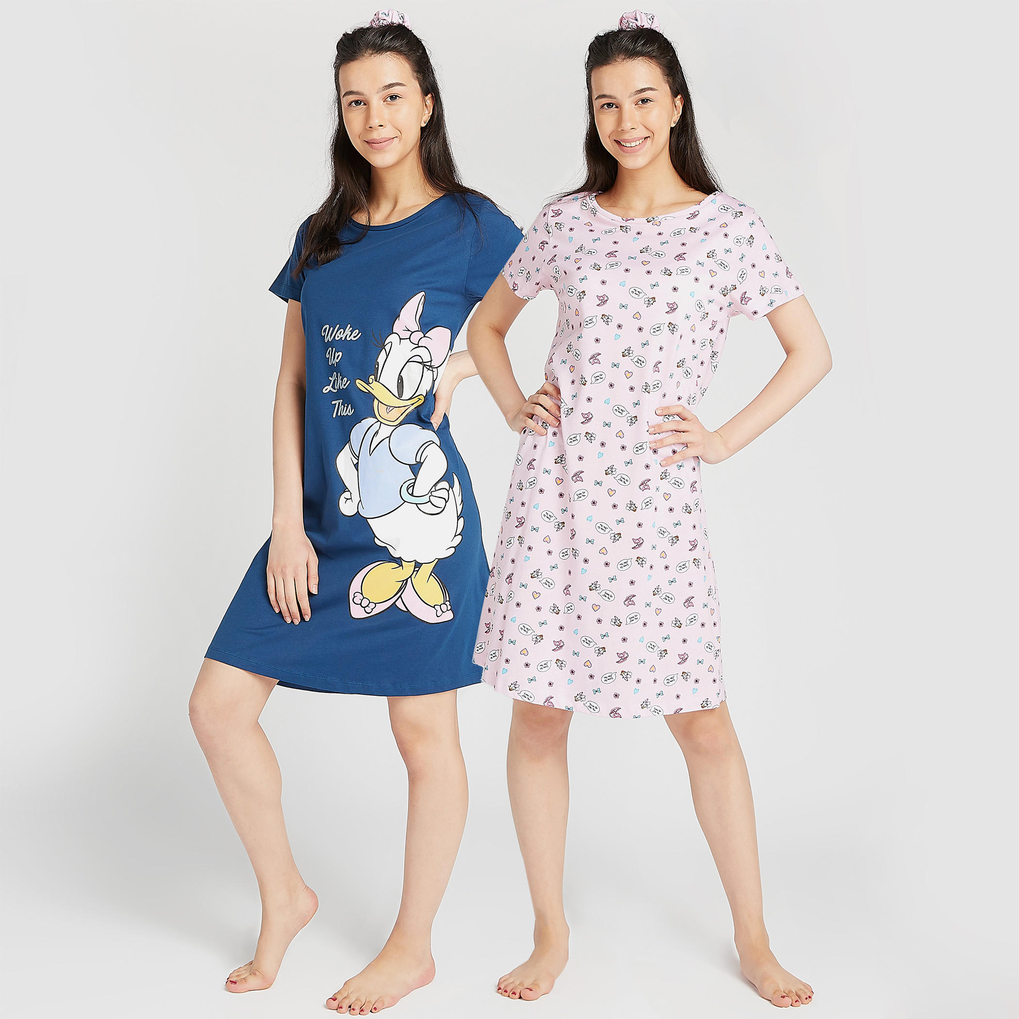 فستان نوم مستدام بياقة مستديرة وطبعات - طقم من قطعتين-women-clothing-nightwear-nighties-image-8