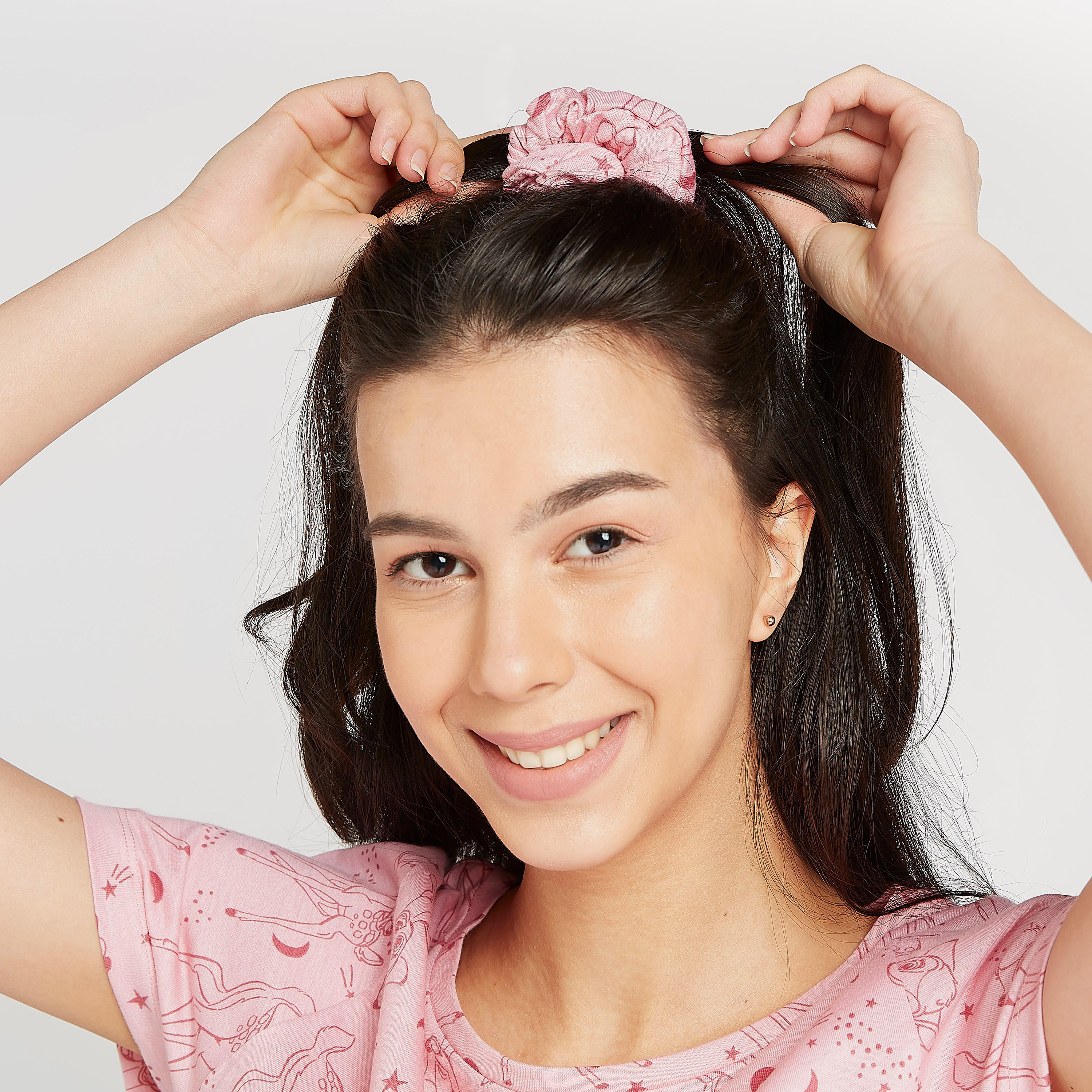 قميص مستدام بياقة مستديرة - طقم من قطعتين-women-clothing-nightwear-nighties-image-6