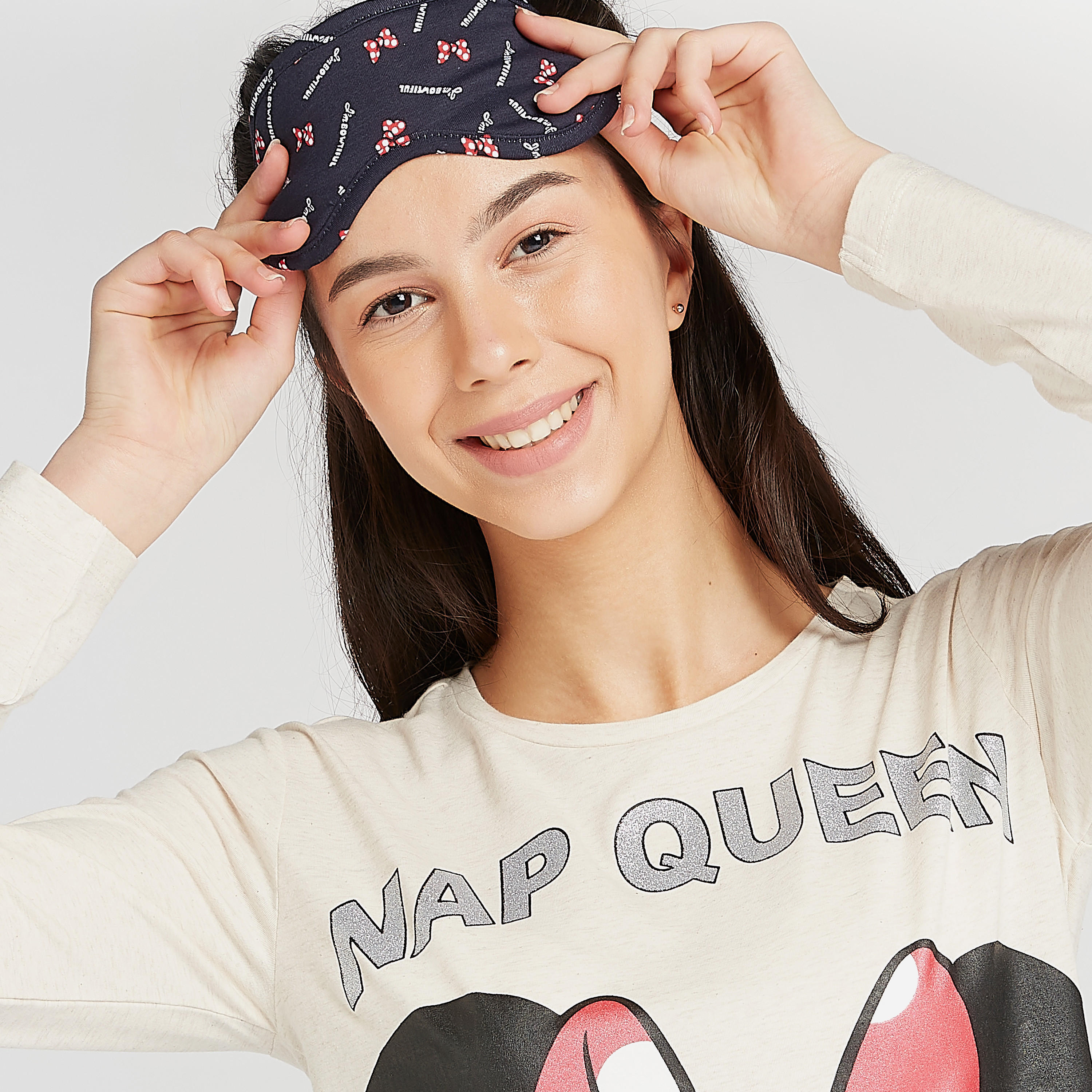 طقم مستدام من بنطلون بيجاما طويل وتيشيرت بياقة مستديرة وطبعات-women-clothing-nightwear-pyjamas-longsets-image-2