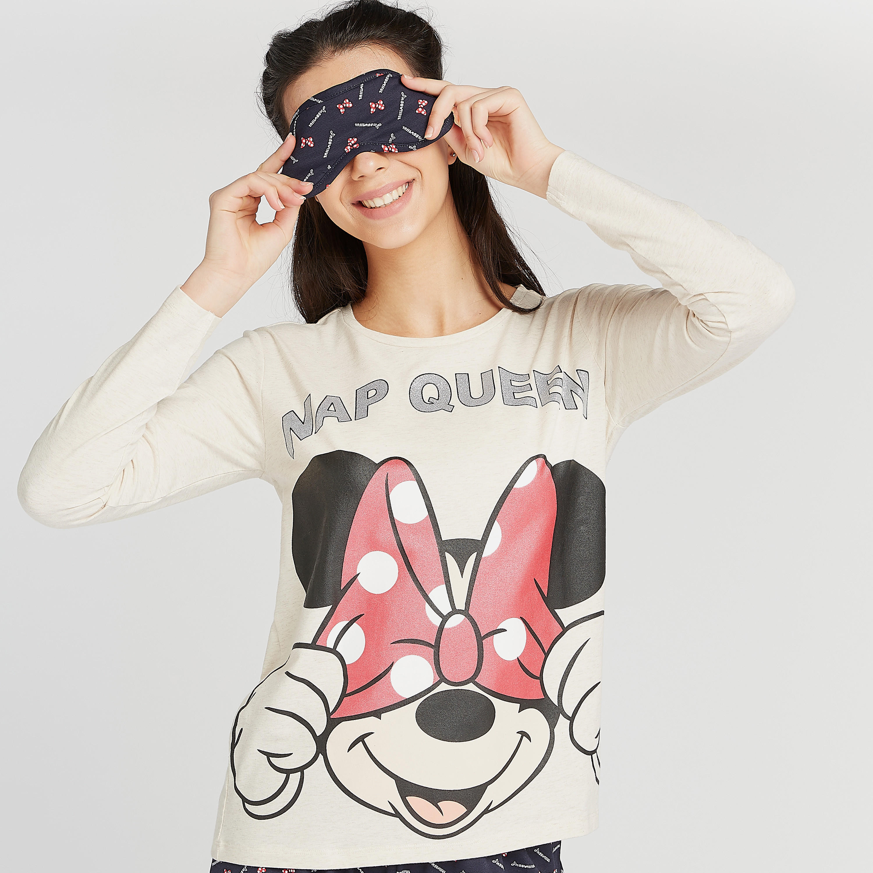 طقم مستدام من بنطلون بيجاما طويل وتيشيرت بياقة مستديرة وطبعات-women-clothing-nightwear-pyjamas-longsets-image-4