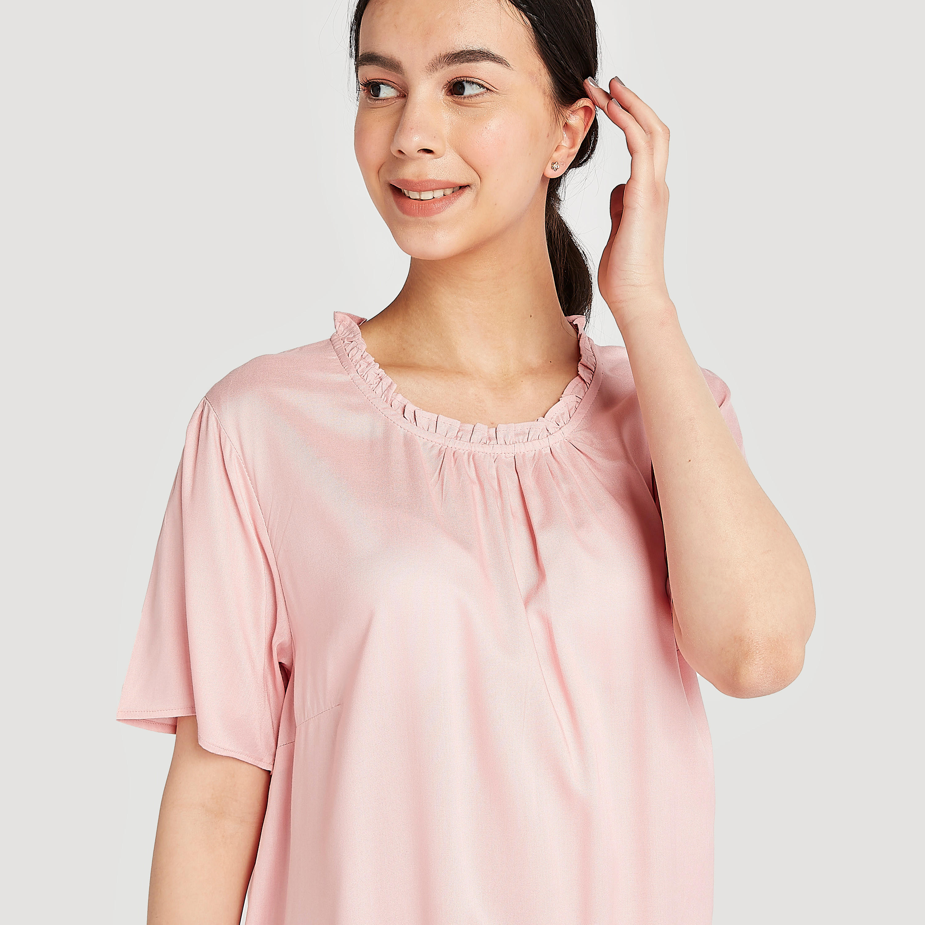 قميص نوم بتفاصيل كشكش - طقم من قطعتين متنوعتين-women-clothing-nightwear-nighties-image-6
