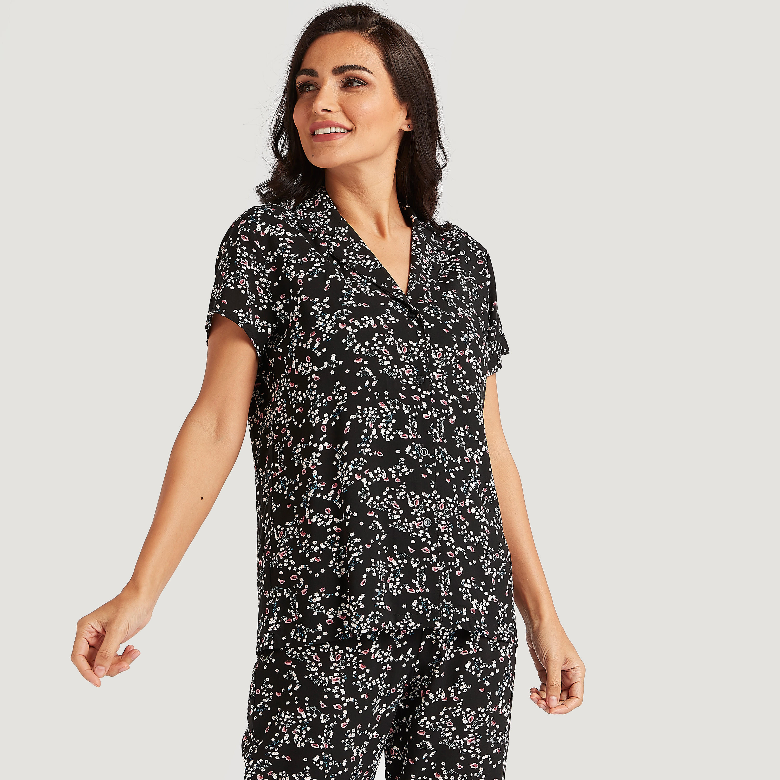 طقم من بنطلون بيجاما وقميص بطبعات أزهار-women-clothing-nightwear-pyjamas-longsets-image-3