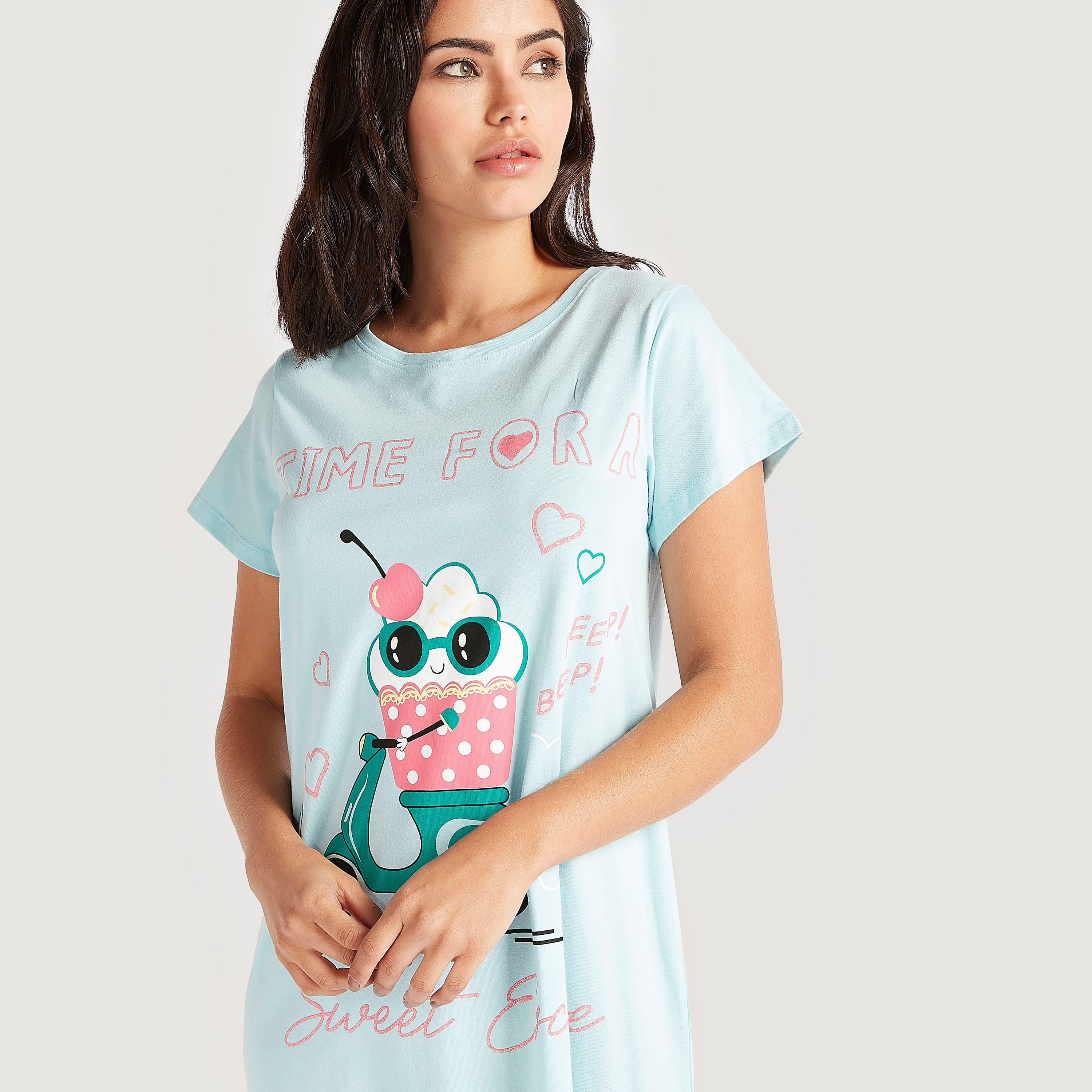 طقم فساتين نوم بأكمام قصيرة وطبعات - قطعتين-women-clothing-nightwear-nighties-image-3