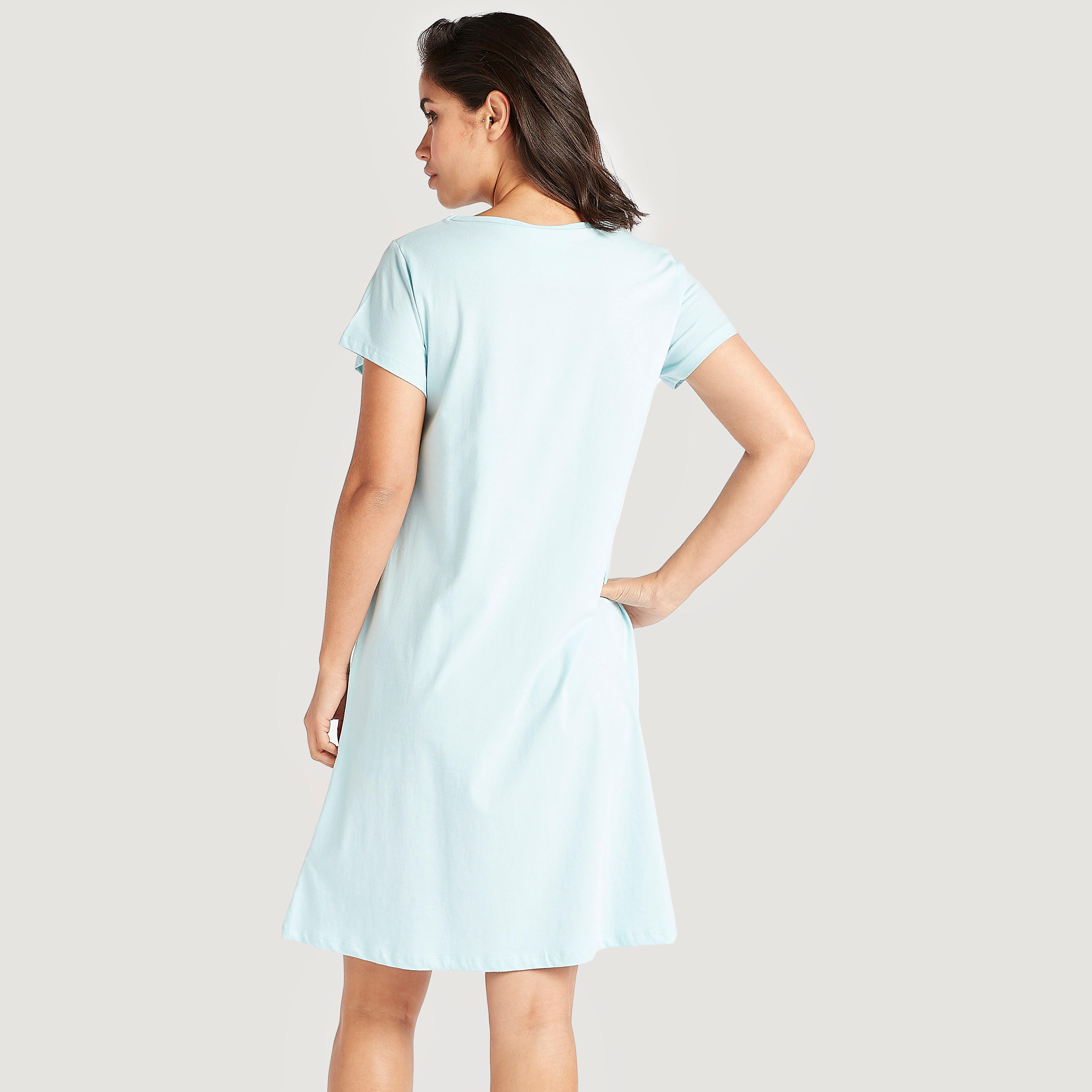 طقم فساتين نوم بأكمام قصيرة وطبعات - قطعتين-women-clothing-nightwear-nighties-image-4