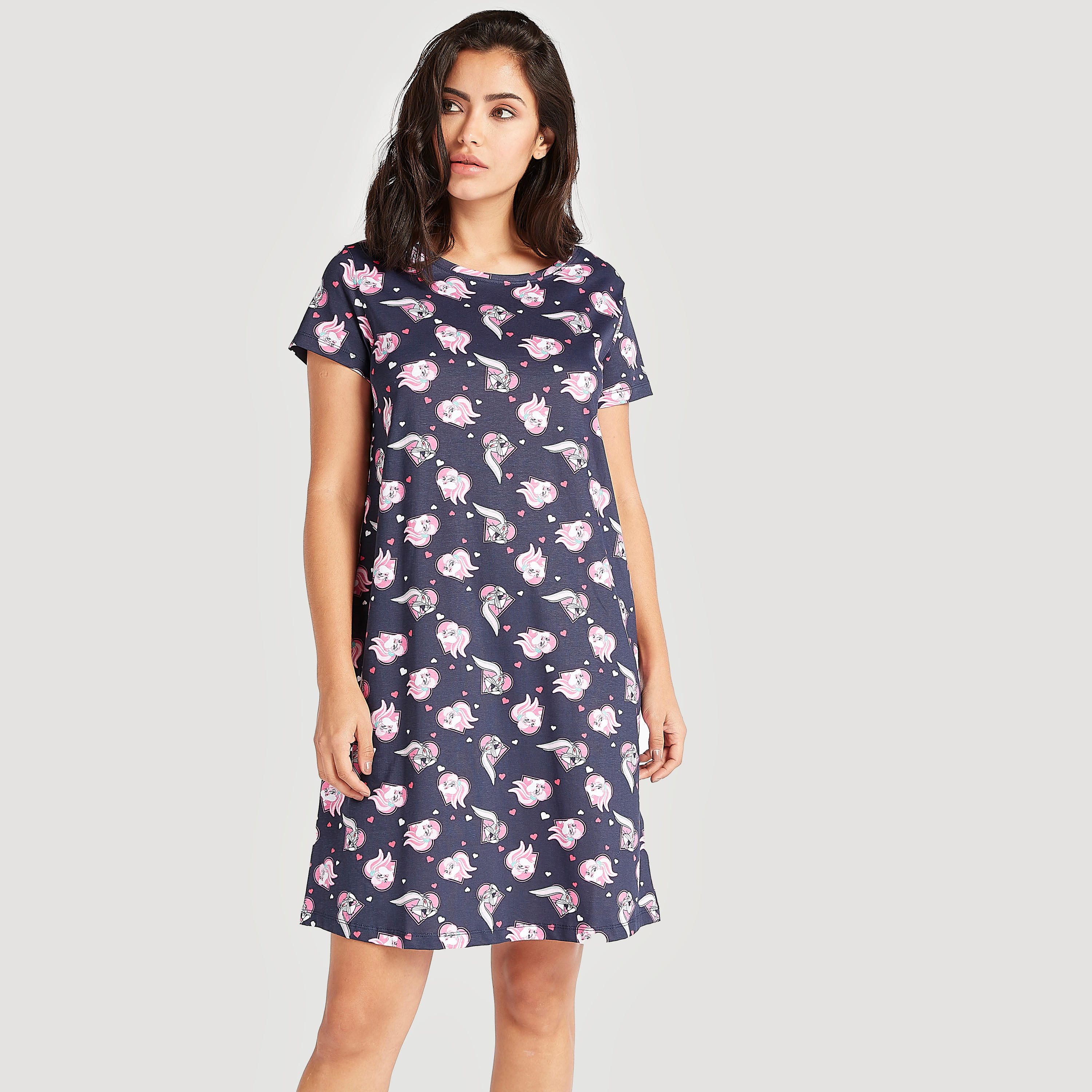 فستان بأكمام قصيرة وطبعات - طقم من  قطعتين-women-clothing-nightwear-nighties-image-2