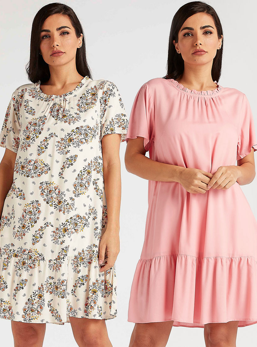 طقم قميص نوم متنوّع بتفاصيل كشكش - قطعتين-women-clothing-nightwear-nighties-image-1