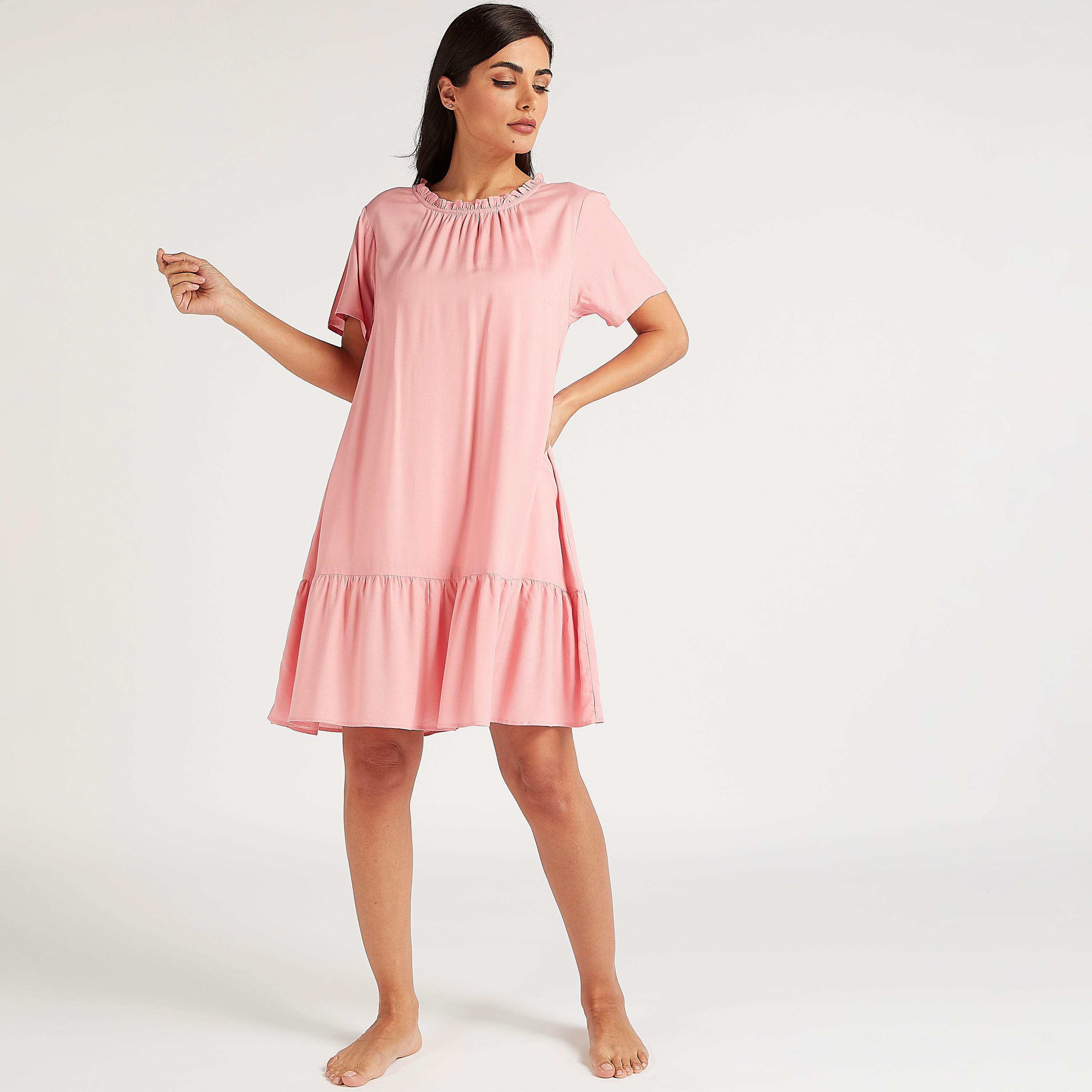 طقم قميص نوم متنوّع بتفاصيل كشكش - قطعتين-women-clothing-nightwear-nighties-image-3
