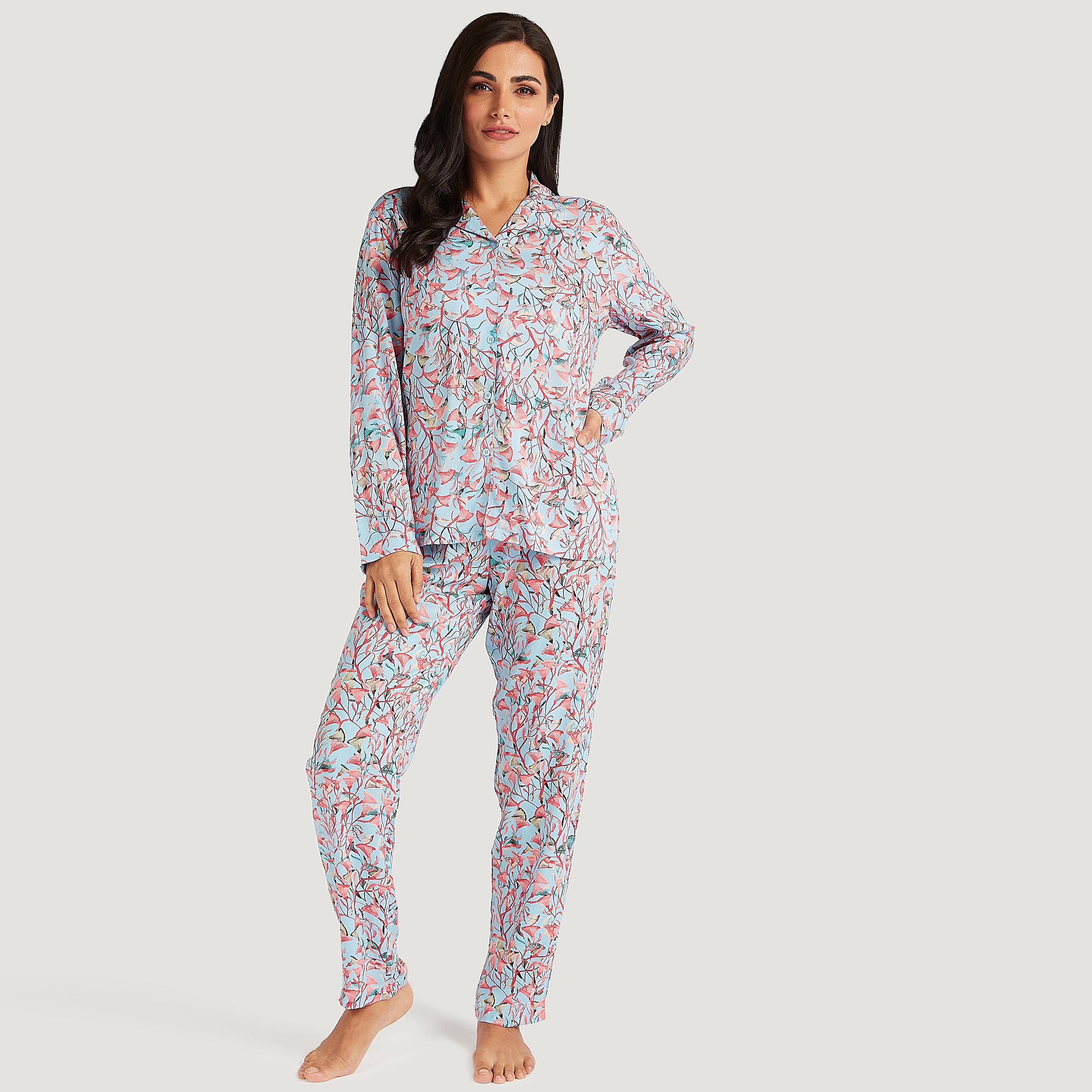 طقم من بنطلون بيجاما طويل وقميص بطبعات أزهار-women-clothing-nightwear-pyjamas-longsets-image-2