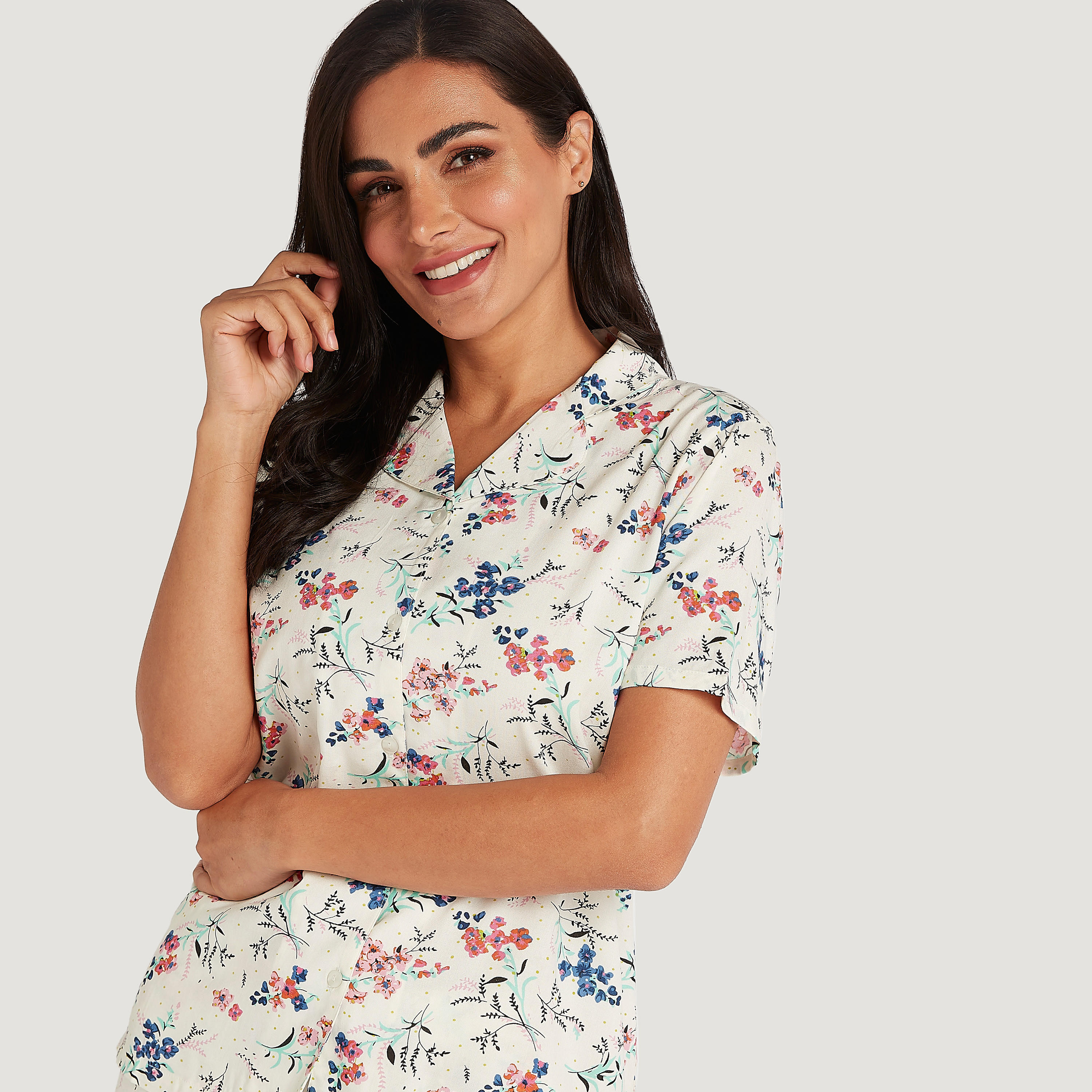 طقم من بنطلون بيجاما وقميص بطبعات زهرية مع قناع للعين-women-clothing-nightwear-pyjamas-longsets-image-5