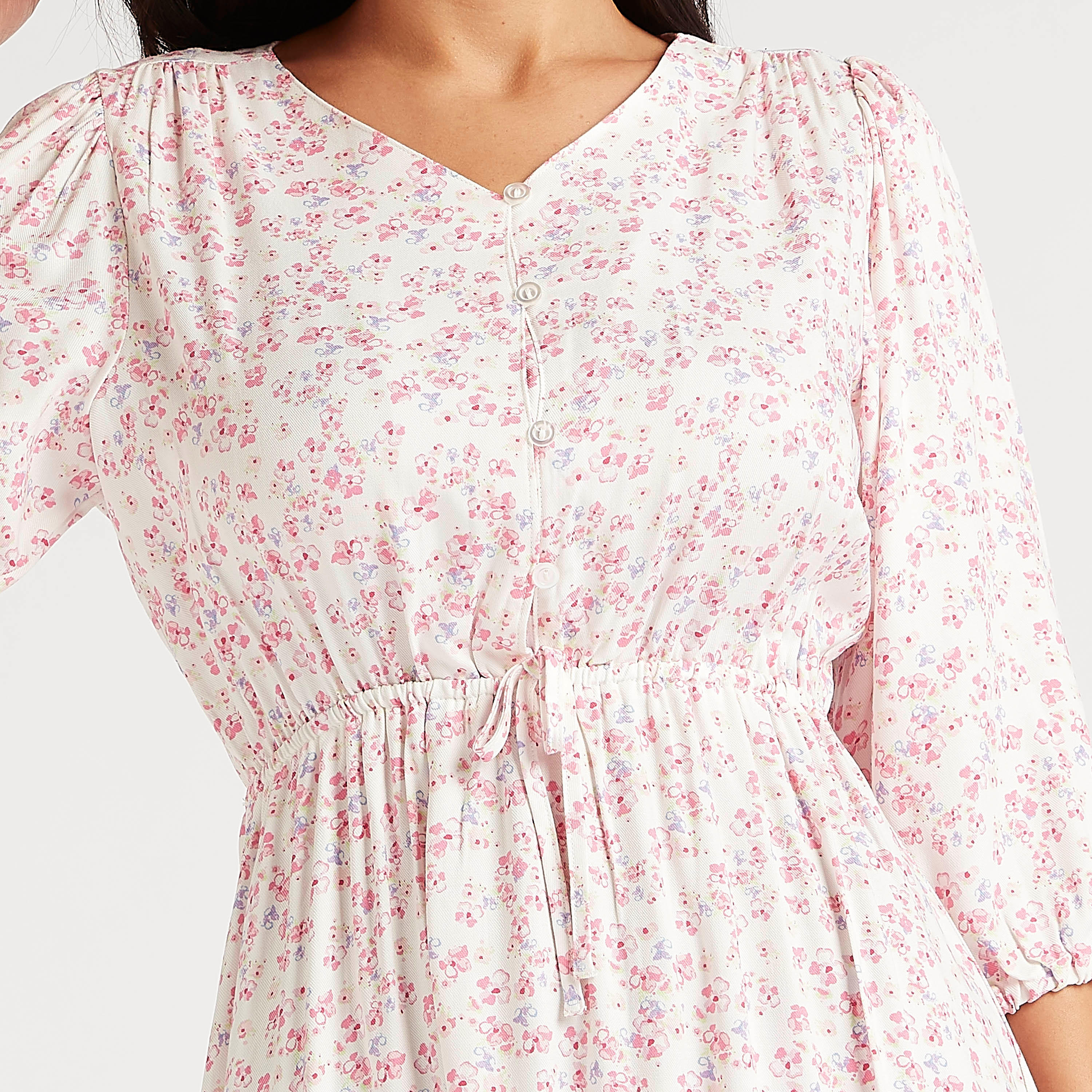 ثوب نوم بطبعات أزهار وخصر مطّاطي-women-clothing-nightwear-nighties-image-3