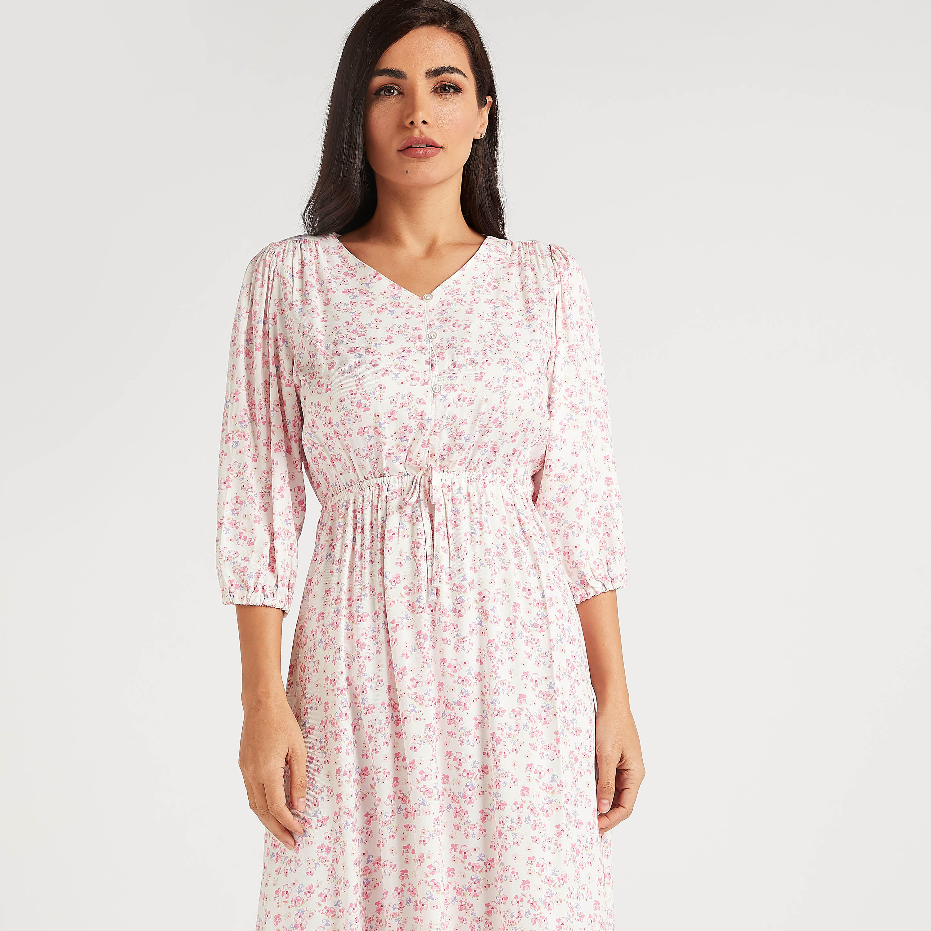 ثوب نوم بطبعات أزهار وخصر مطّاطي-women-clothing-nightwear-nighties-image-5