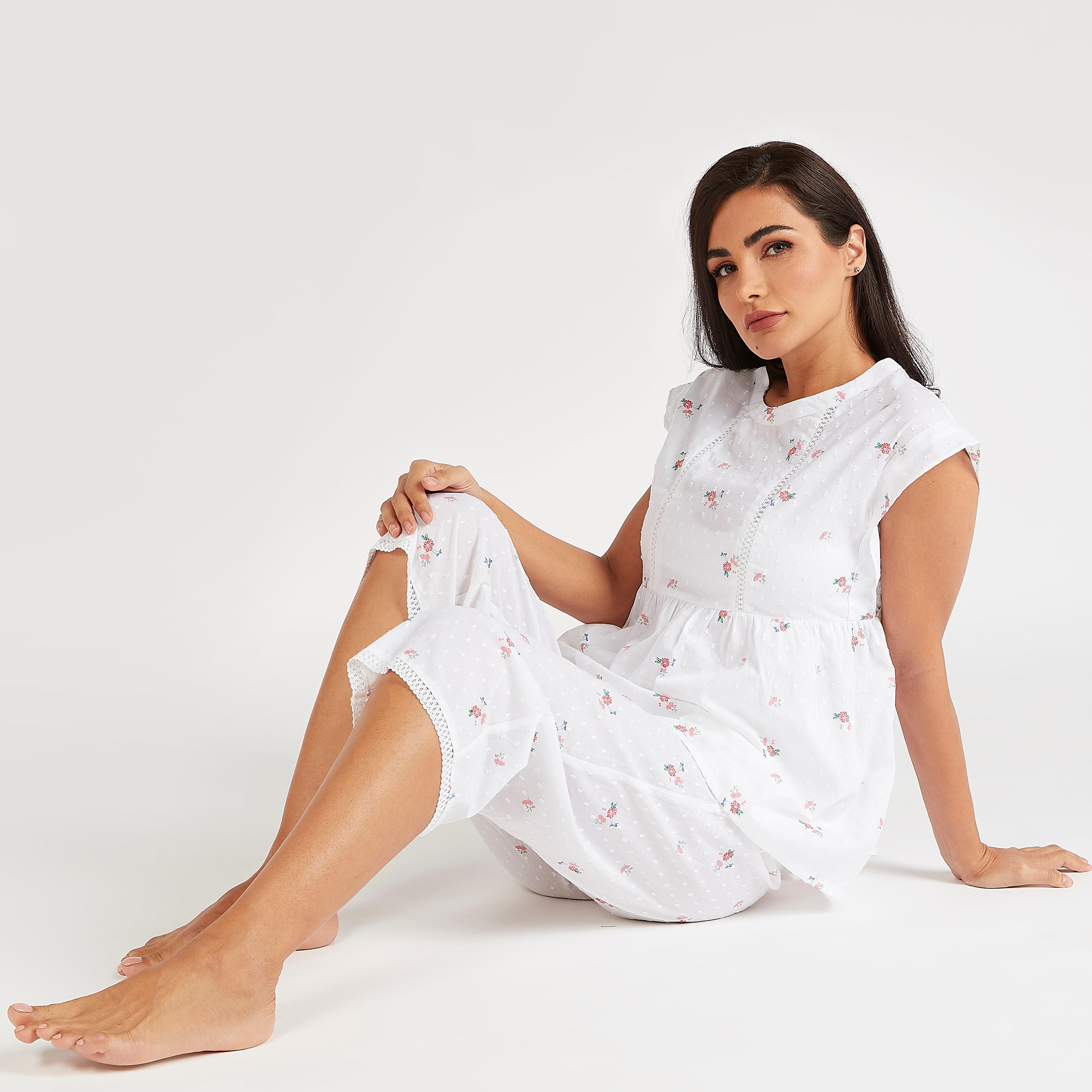 طقم من بنطلون بيجاما قصير وبلوزة بطبعات أزهار-women-clothing-nightwear-pyjamas-longsets-image-6