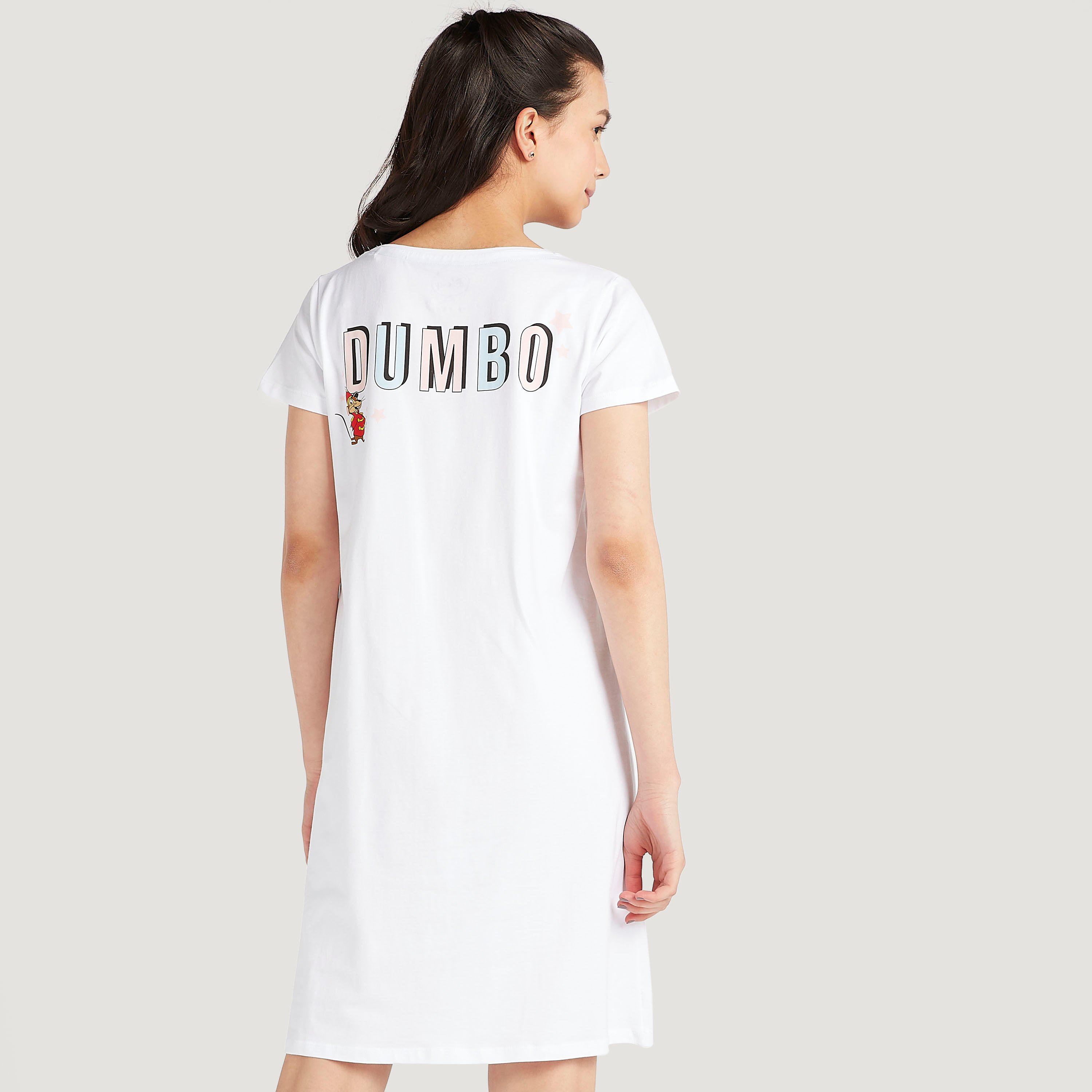 فستان نوم بياقة ضيّقة وأكمام قصيرة وطبعات دامبو-women-clothing-nightwear-nighties-image-4
