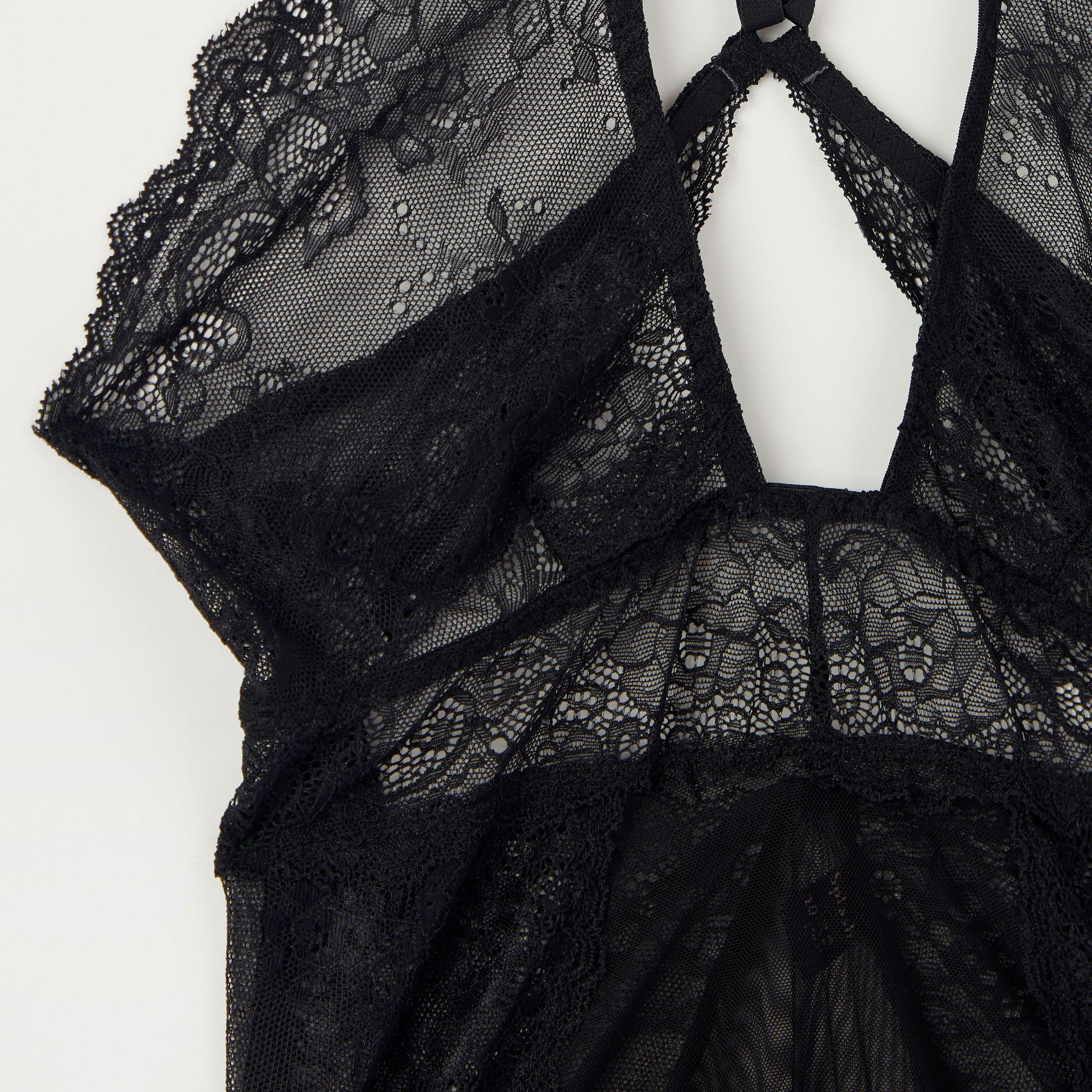 بيبي دول دون أكمام بتفاصيل دانتيل وأحزمة قابلة للتّعديل-women-clothing-lingerie-babydollsandbodysuits-image-2