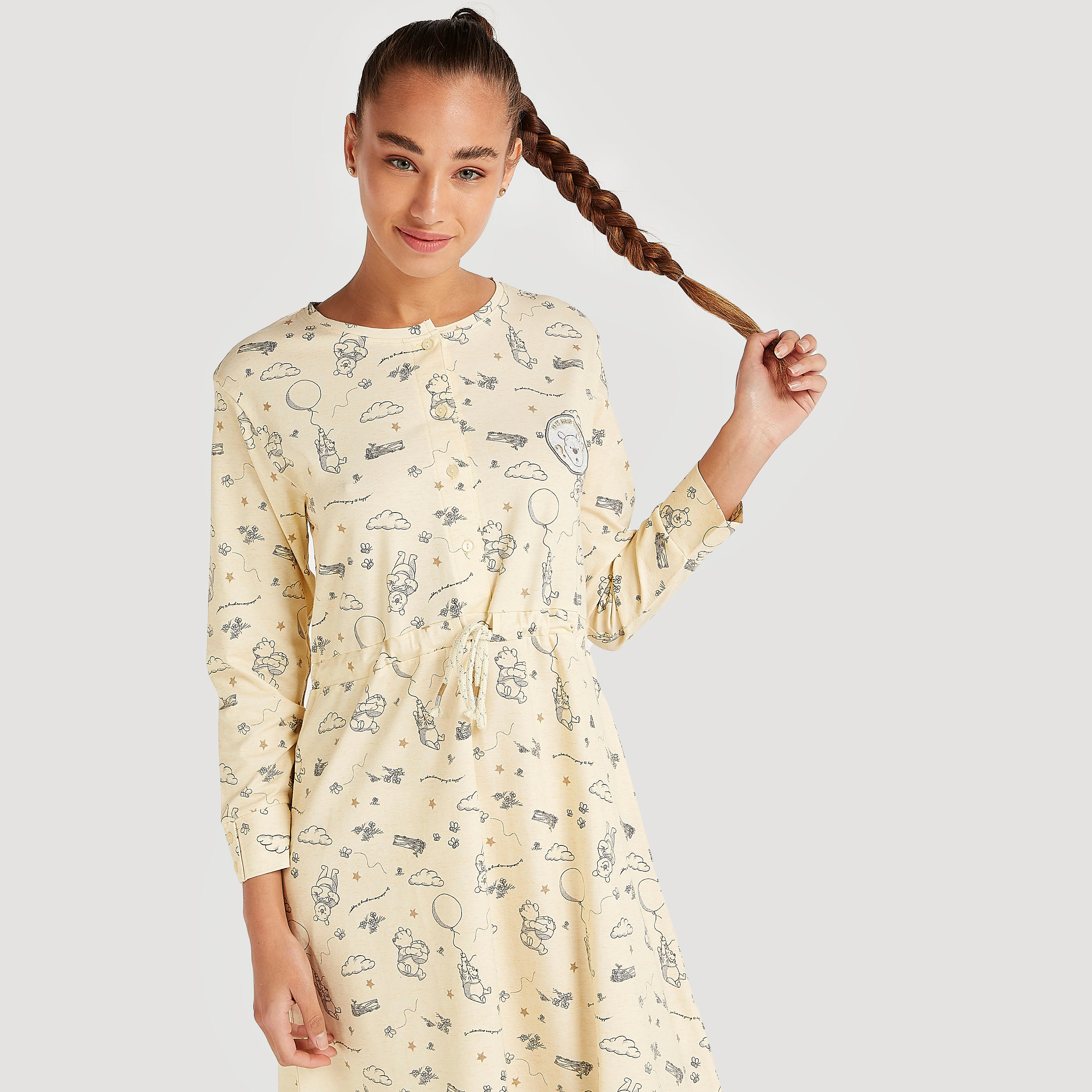 قميص نوم بطبعات ويني ذي بوه - طقم من قطعتين-women-clothing-nightwear-nighties-image-5
