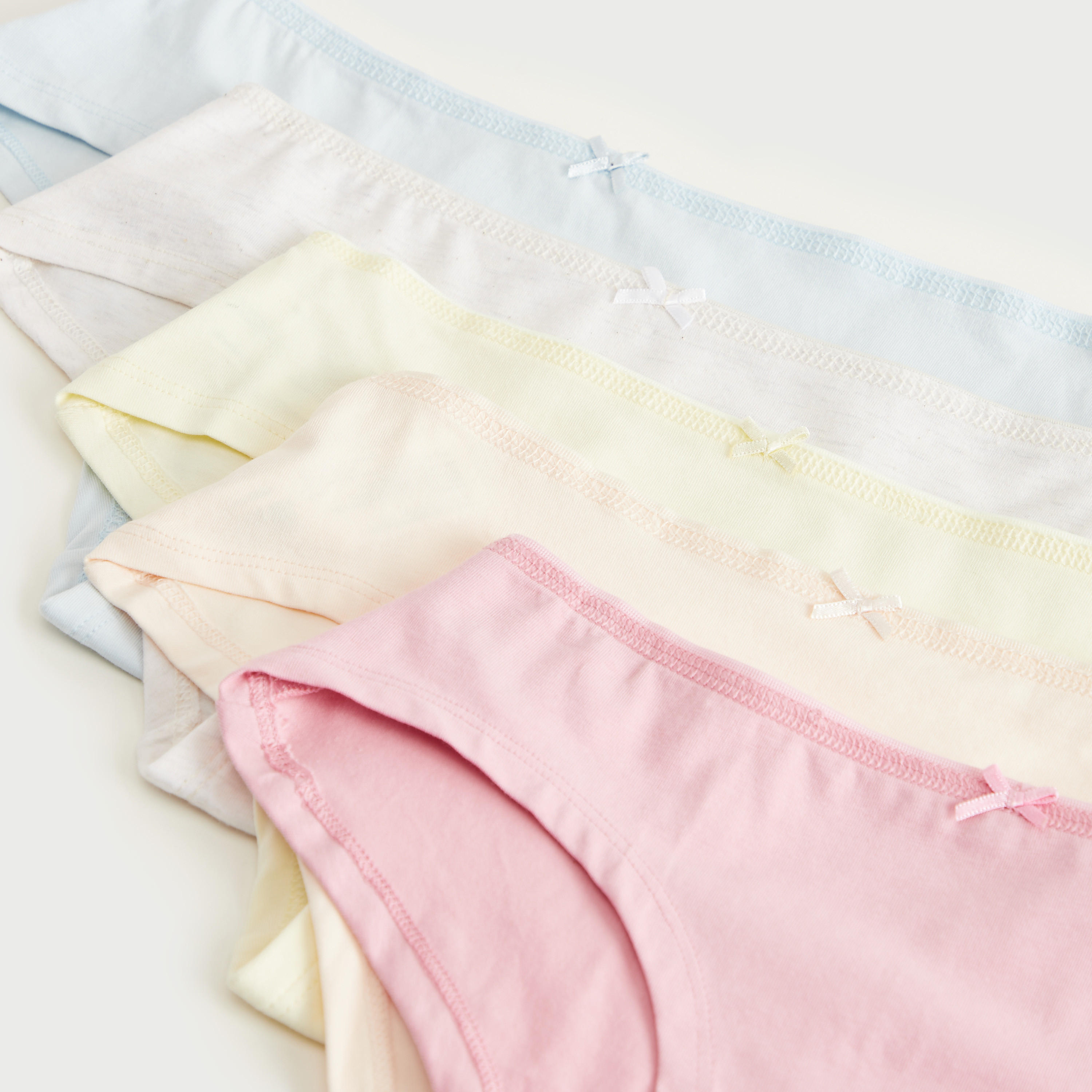 سراويل داخليّة مستدامة هيبستر سادة بفيونكة - طقم من 5 قطع-women-clothing-lingerie-panties-image-3